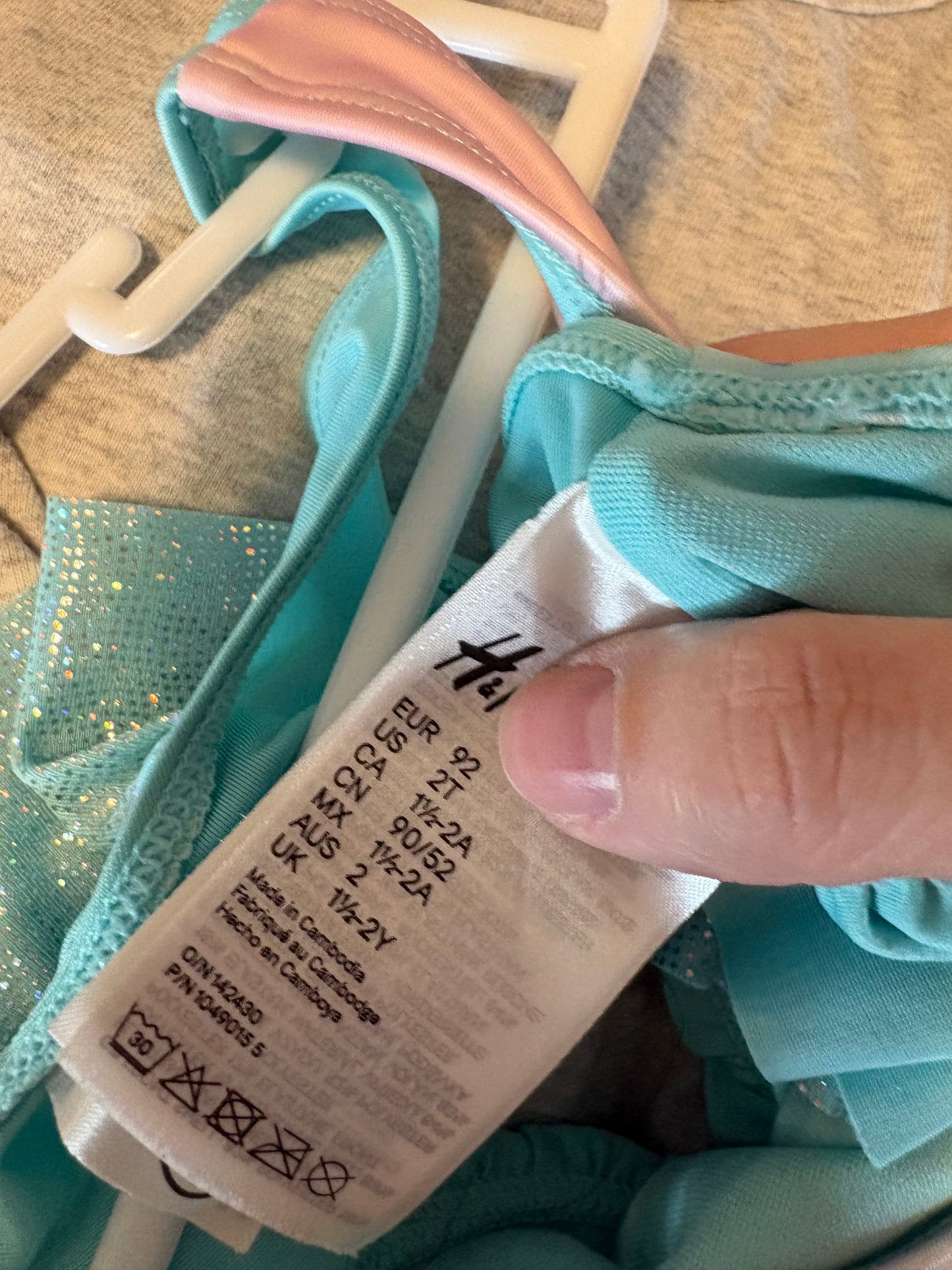 haut costume de bain h&m disney 1-2 ans