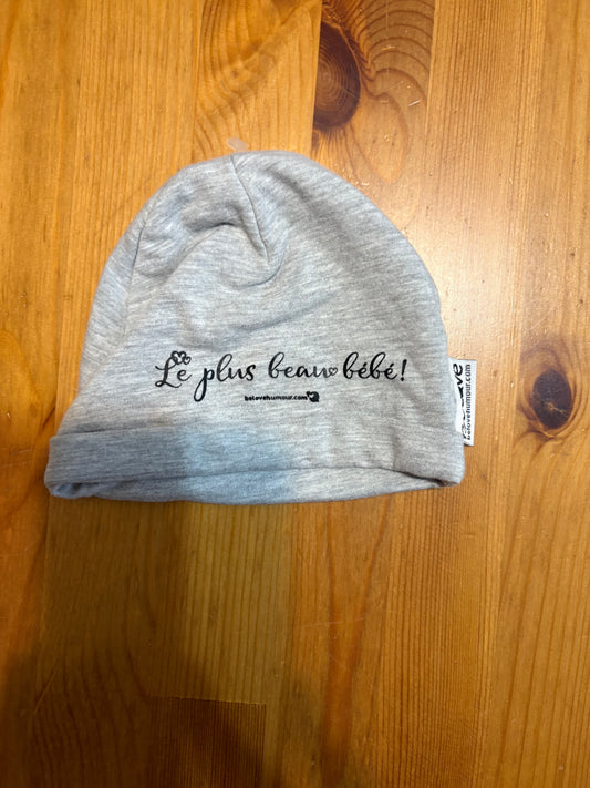 Bonnet (Le plus beau bébe) beloved nouveau-née état neuf