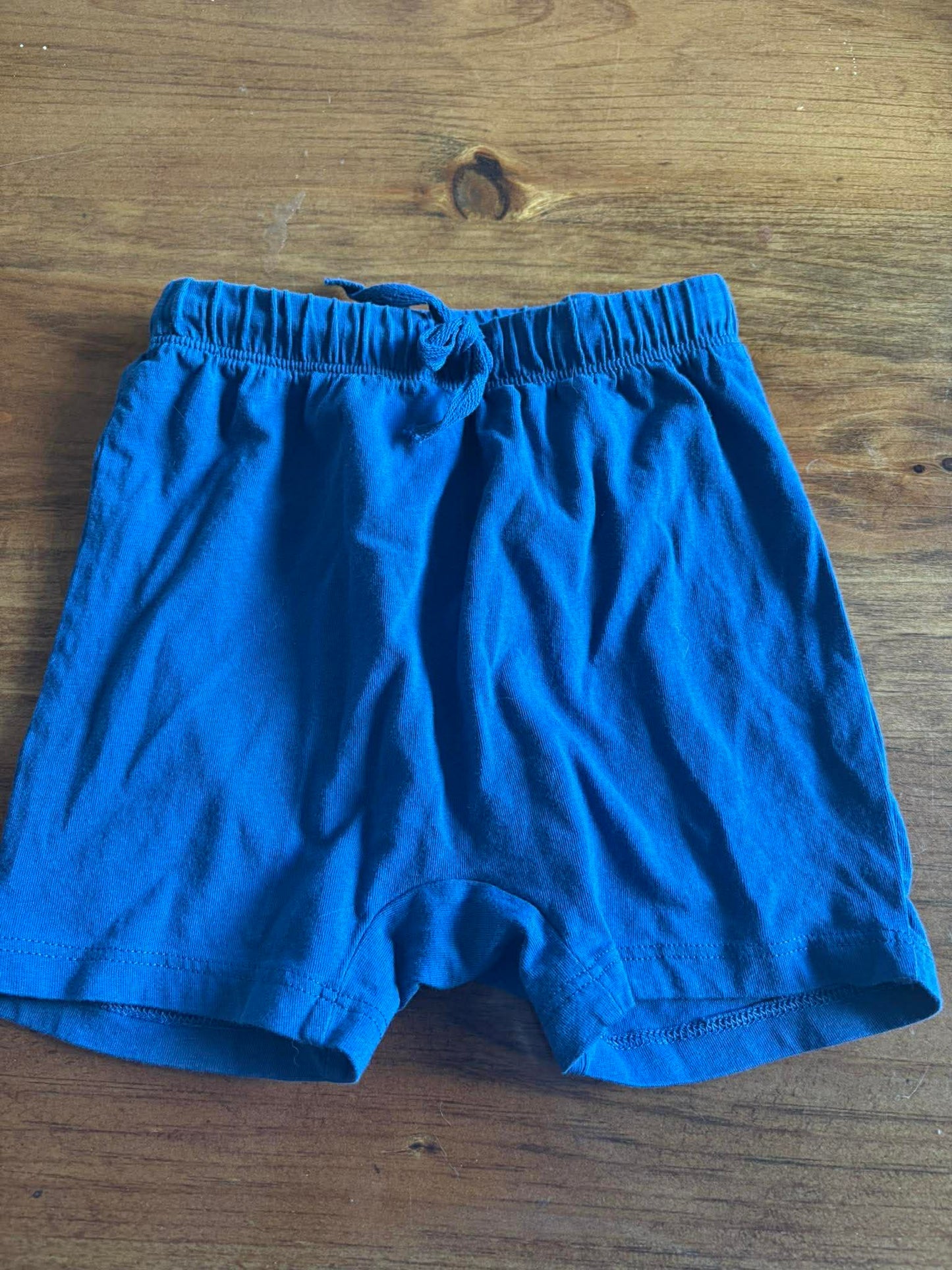 Short h&m 12-18 mois (cmb)