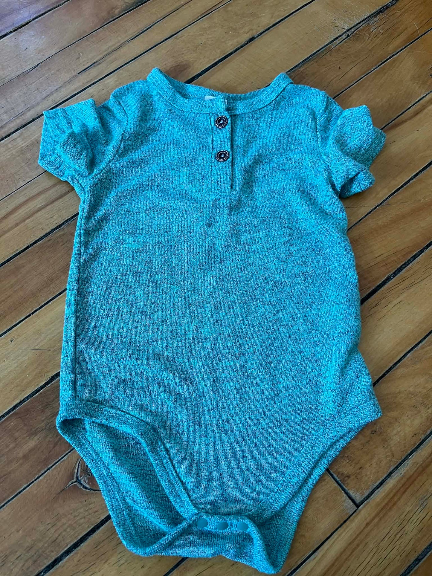 Cache-couche shein 9-12 mois fait 24 mois