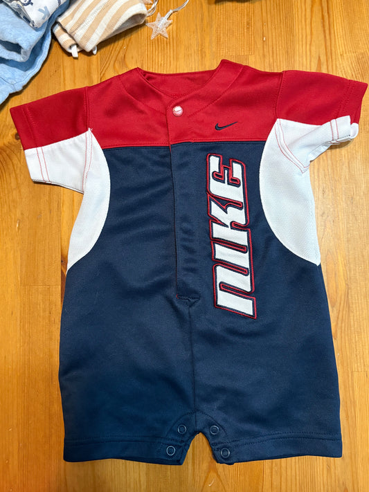 Barboteuse nike 12 mois