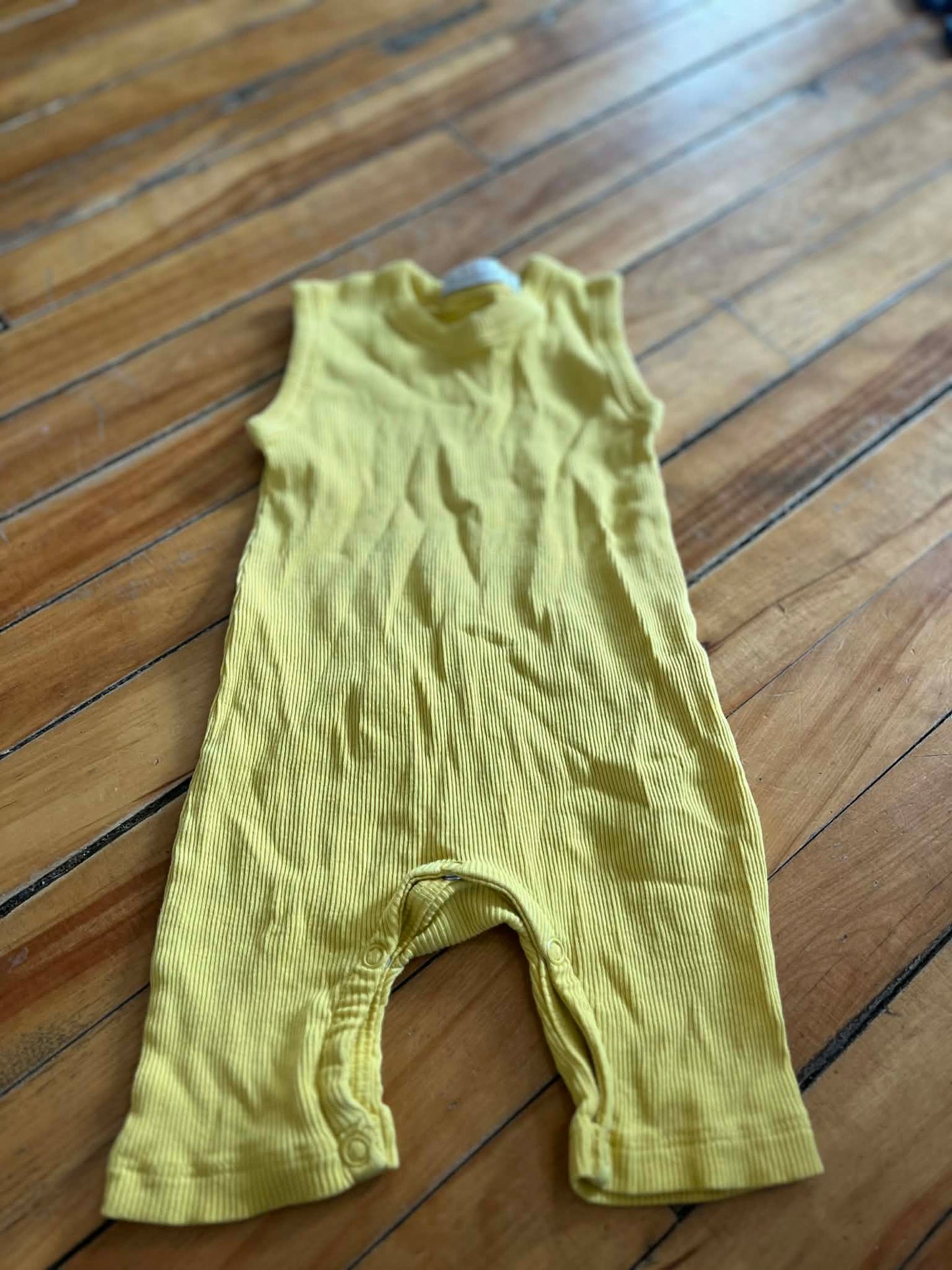 Barboteuse Basic 6-9 mois