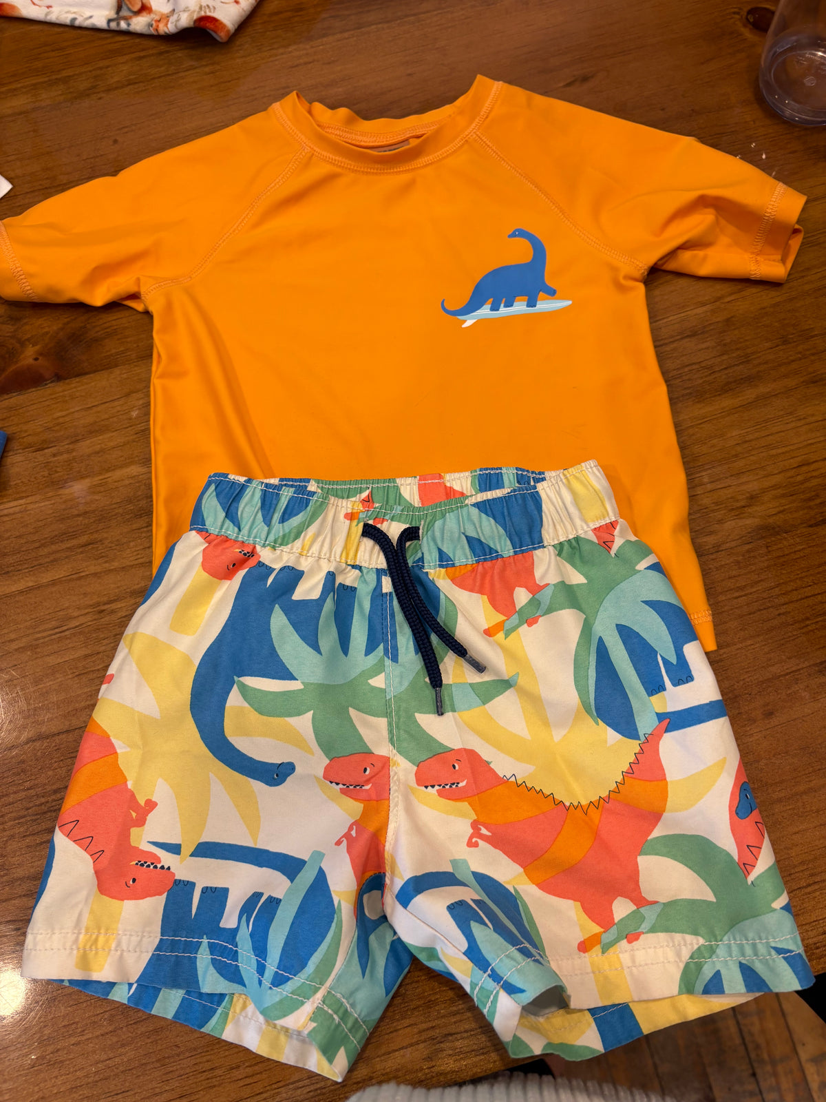 Maillot Old navy 2T (cmb)