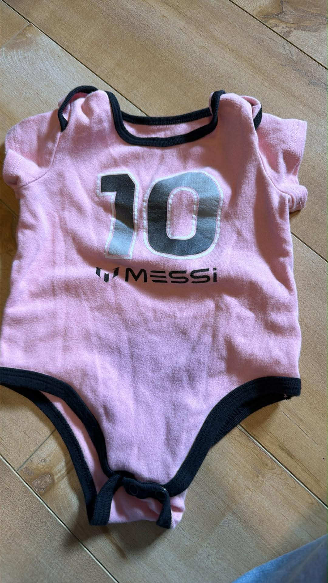 Cache-couche messi 6-12 mois