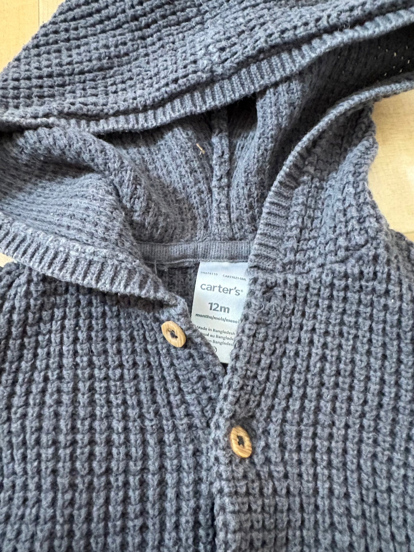 Veste tricot carter’s 12 mois (ConsignationML)