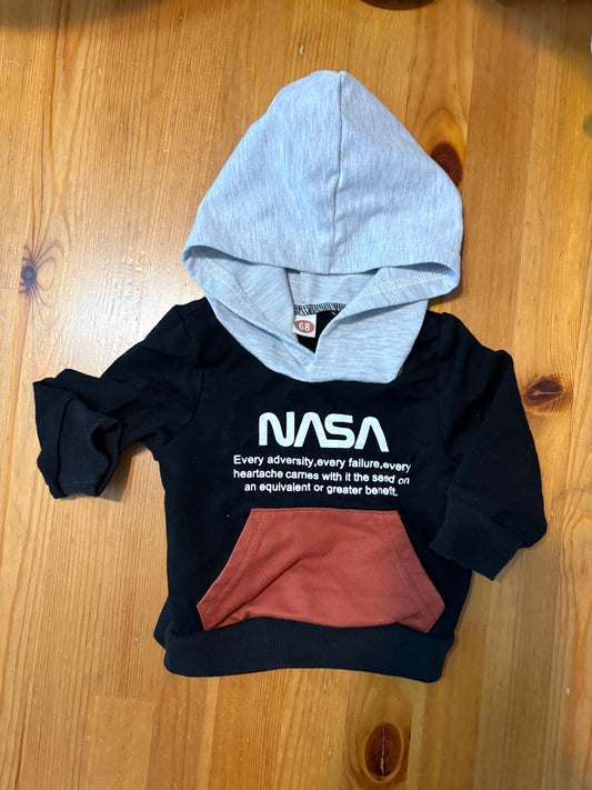 Gilet 3 mois(internet) neuf très belle qualité