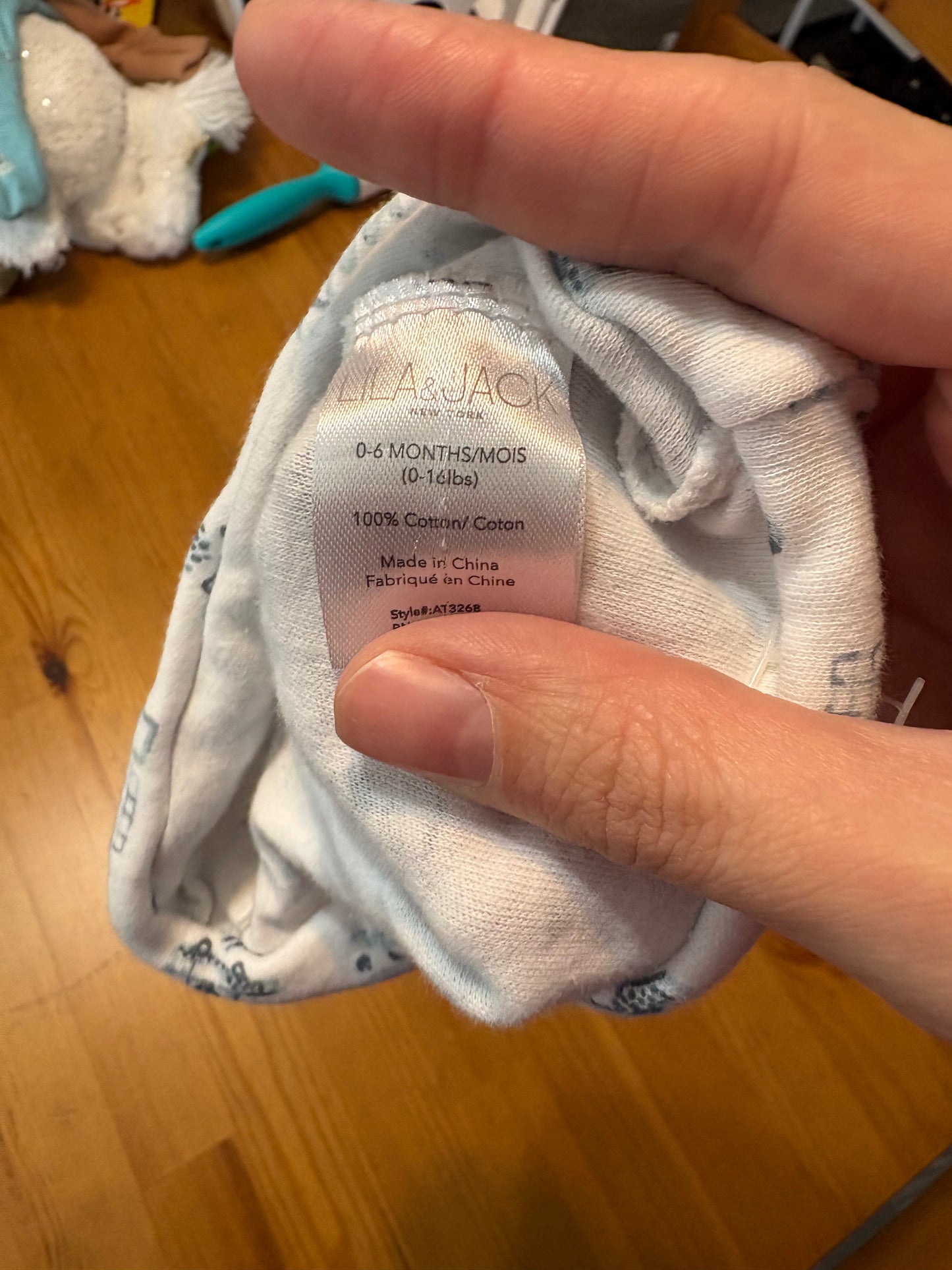 bonnet  lila&jack 0-6 mois