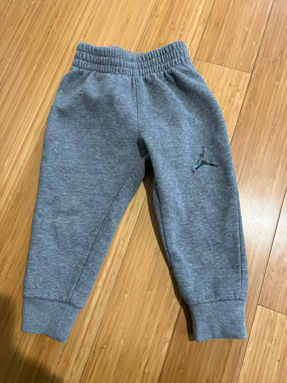 Pantalon jogging Jordan 2T (cmb)