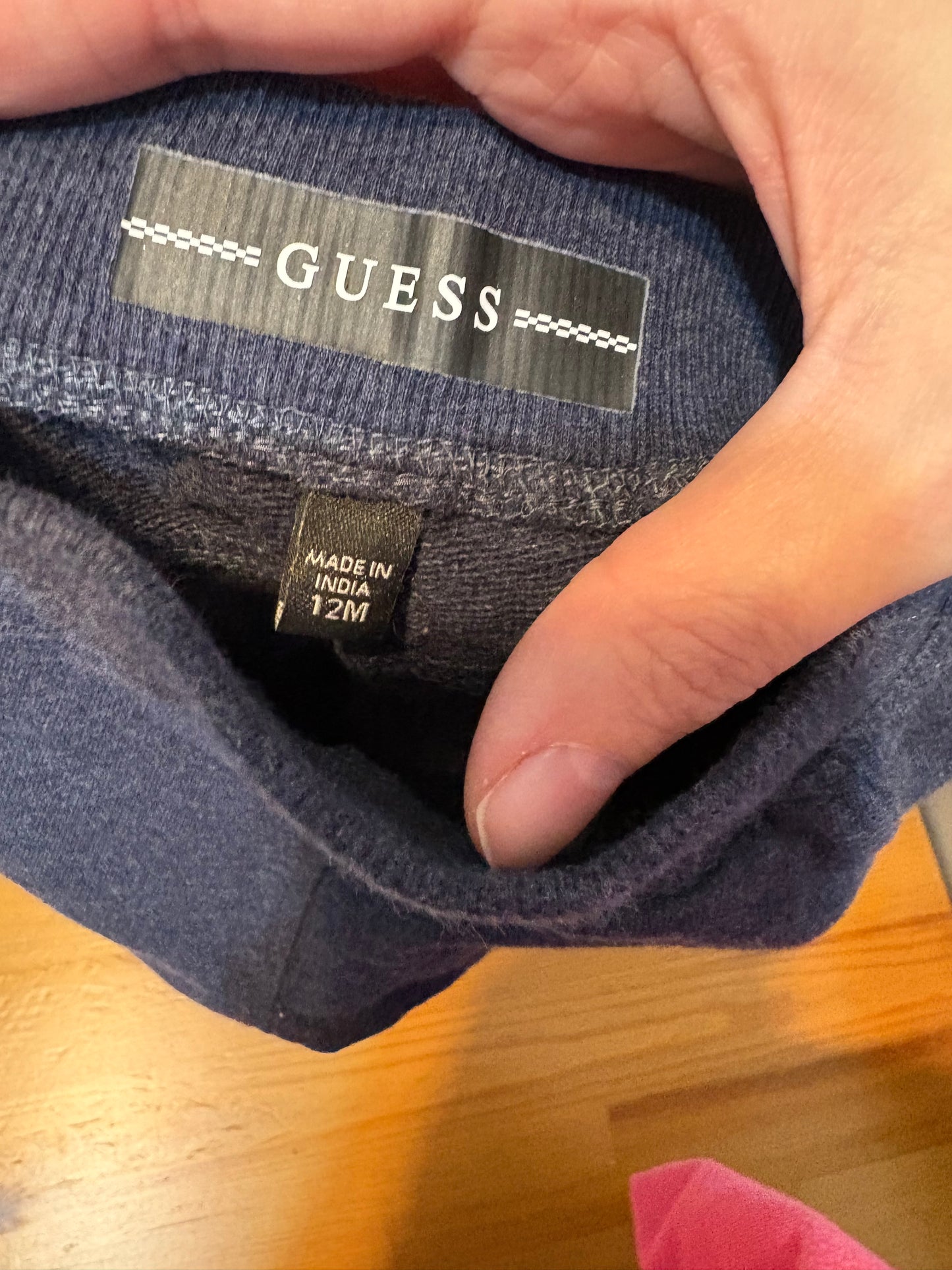 pantalon guess 12 mois état neuf