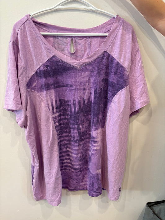 Chandail femme semble être 2-3X