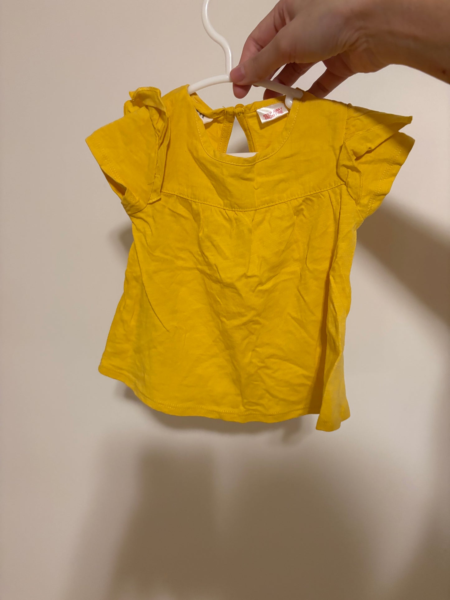 T-shirt zara 3/6 mois neuf