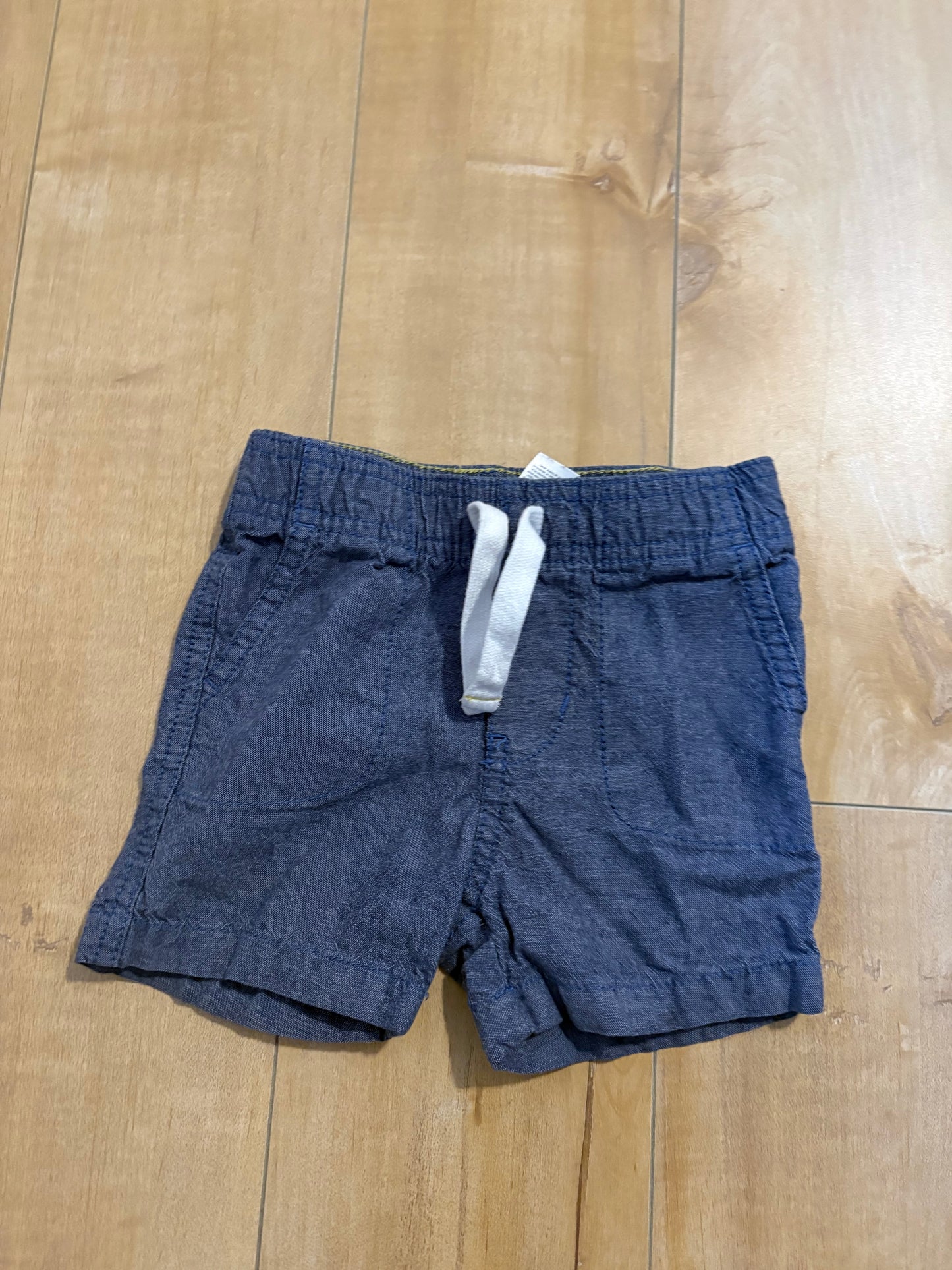 Short carter’s 12 mois