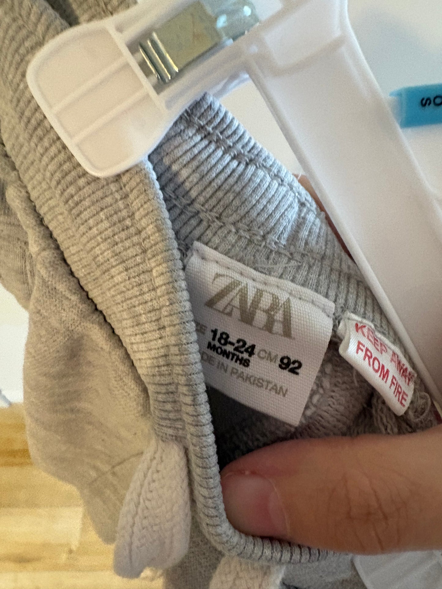 Pantalon zara 18-24 mois*