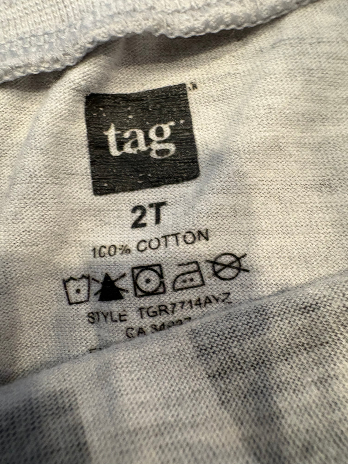 Chandail tag 2T (cmb)