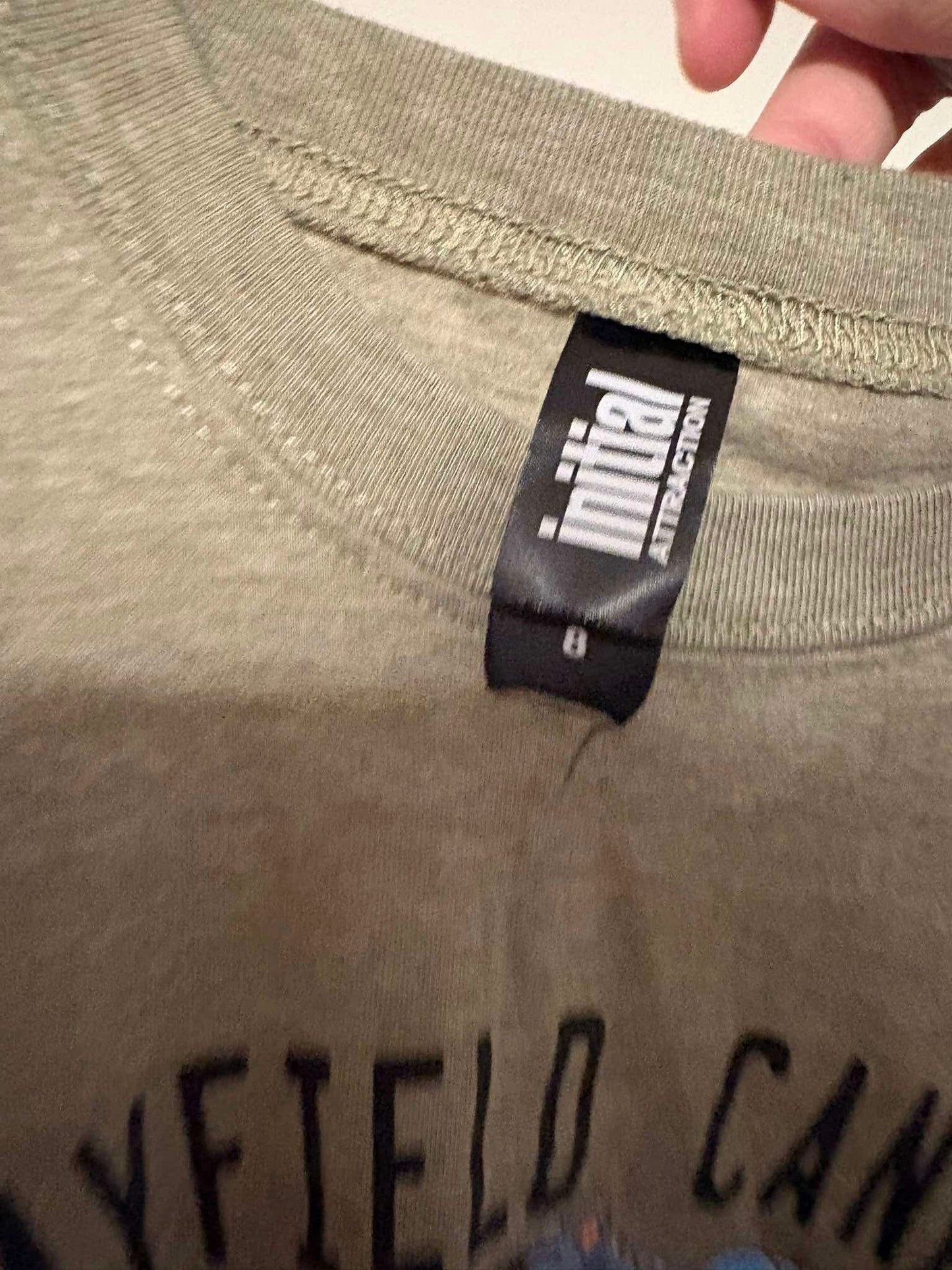 t-shirt initial 8 ans
