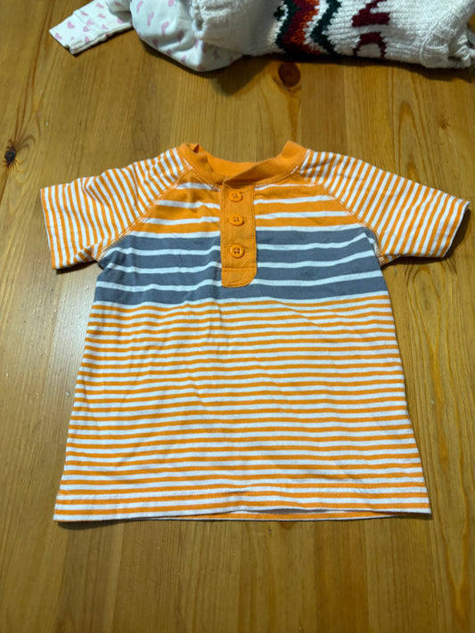 T-shirt old navy 18-24 mois