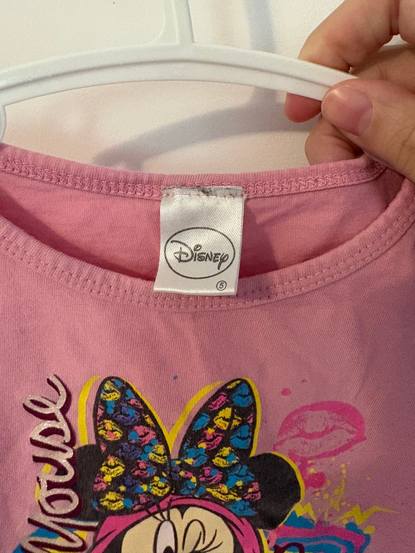 T-shirt disney 5 ans*