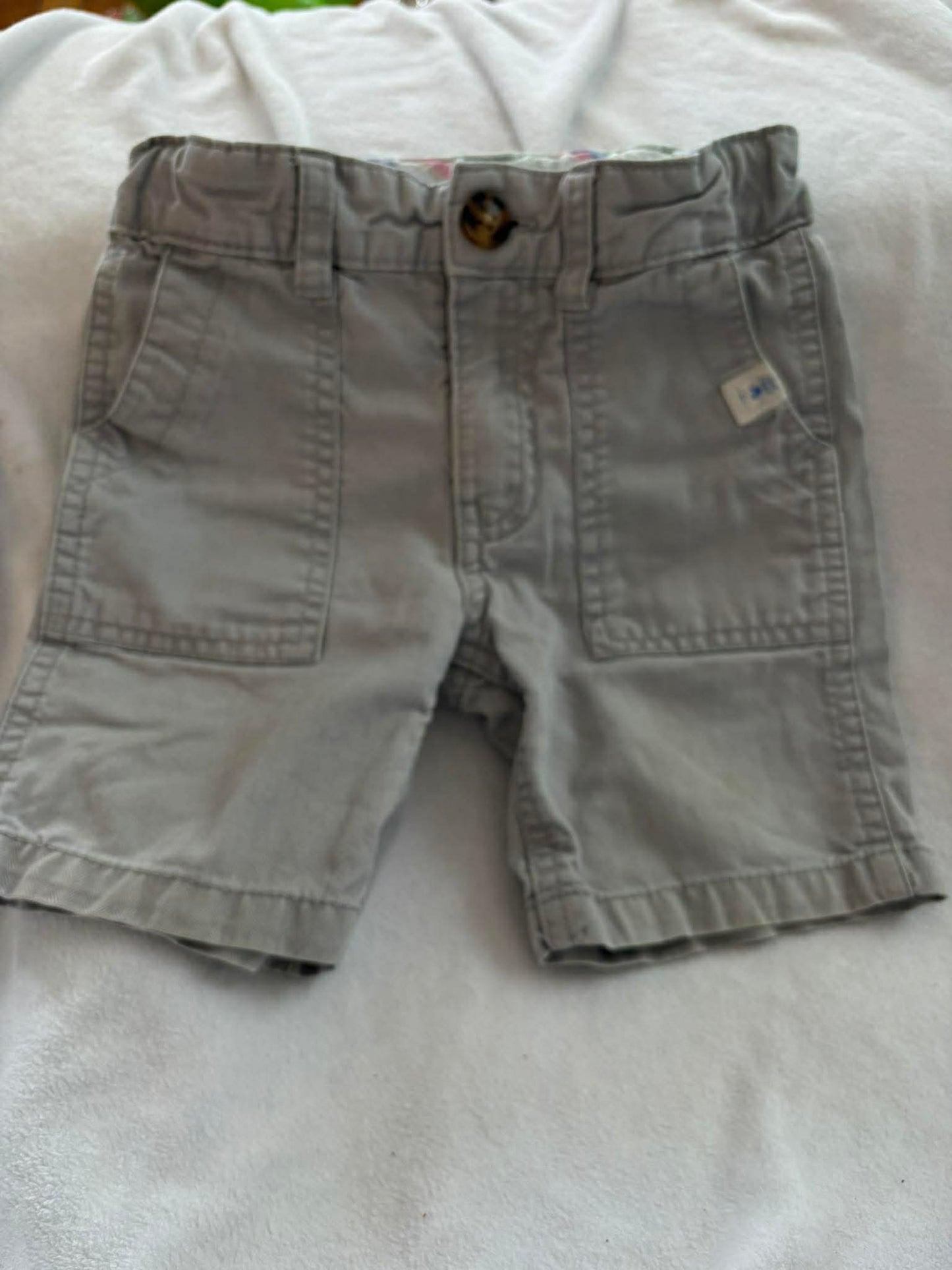 Short carter’s 2T
