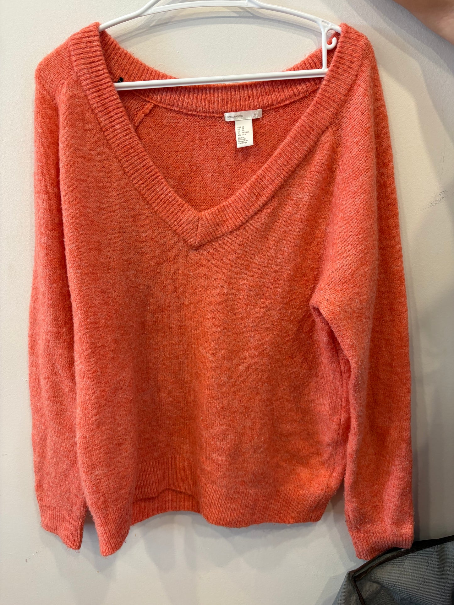 chandail H&M XS fait grand