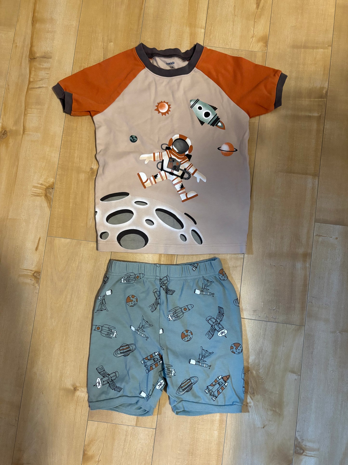 Pyjama pekkle 7/8 ans neuf
