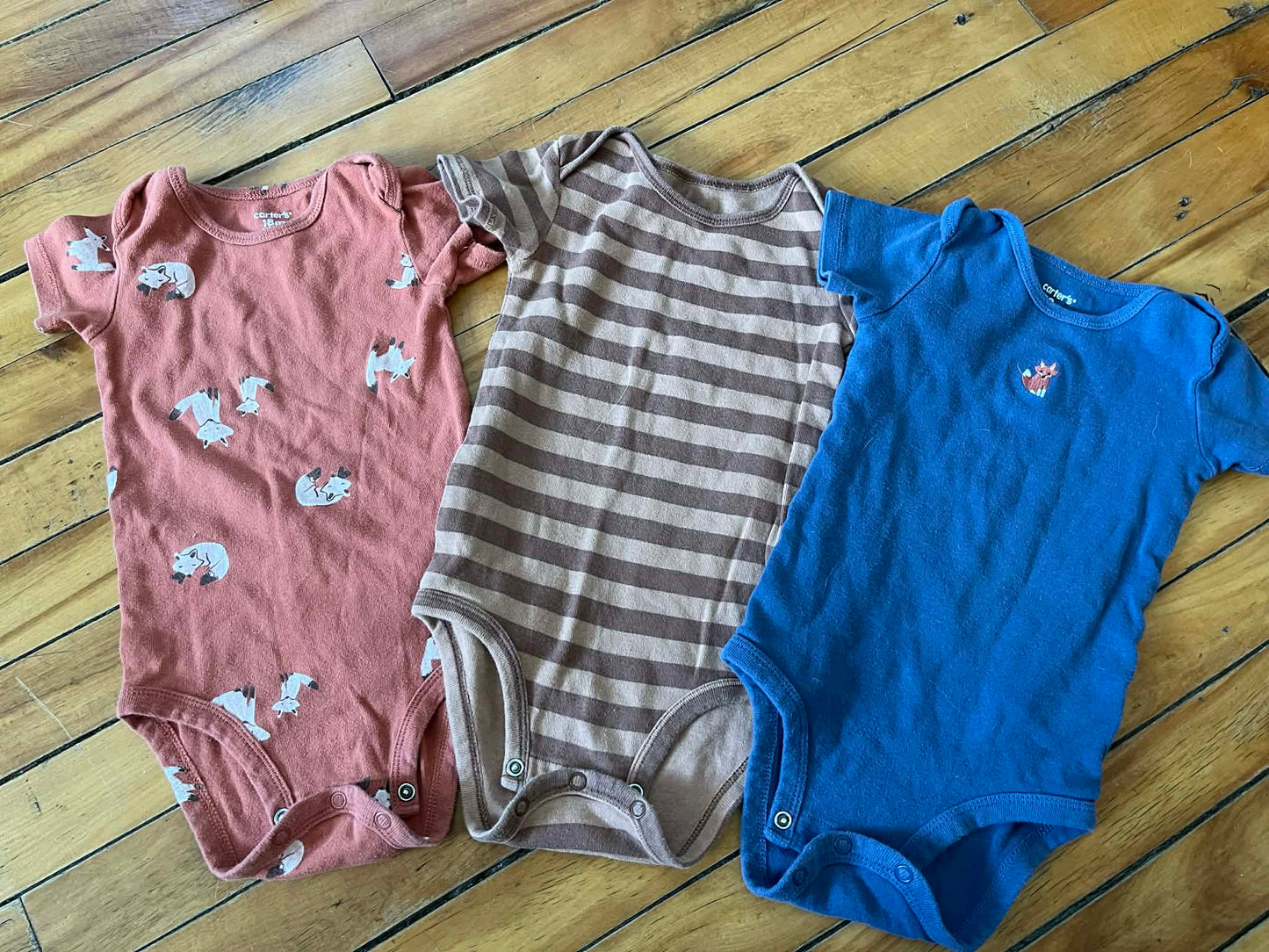 Emsemble cache-couche carter’s 18-24 mois