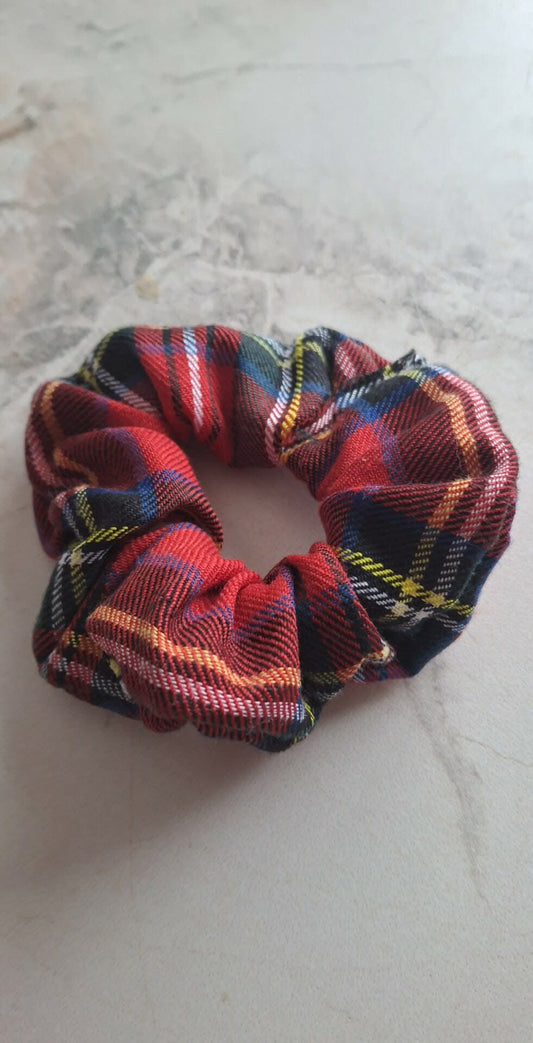 Chouchou à carreau style écossait