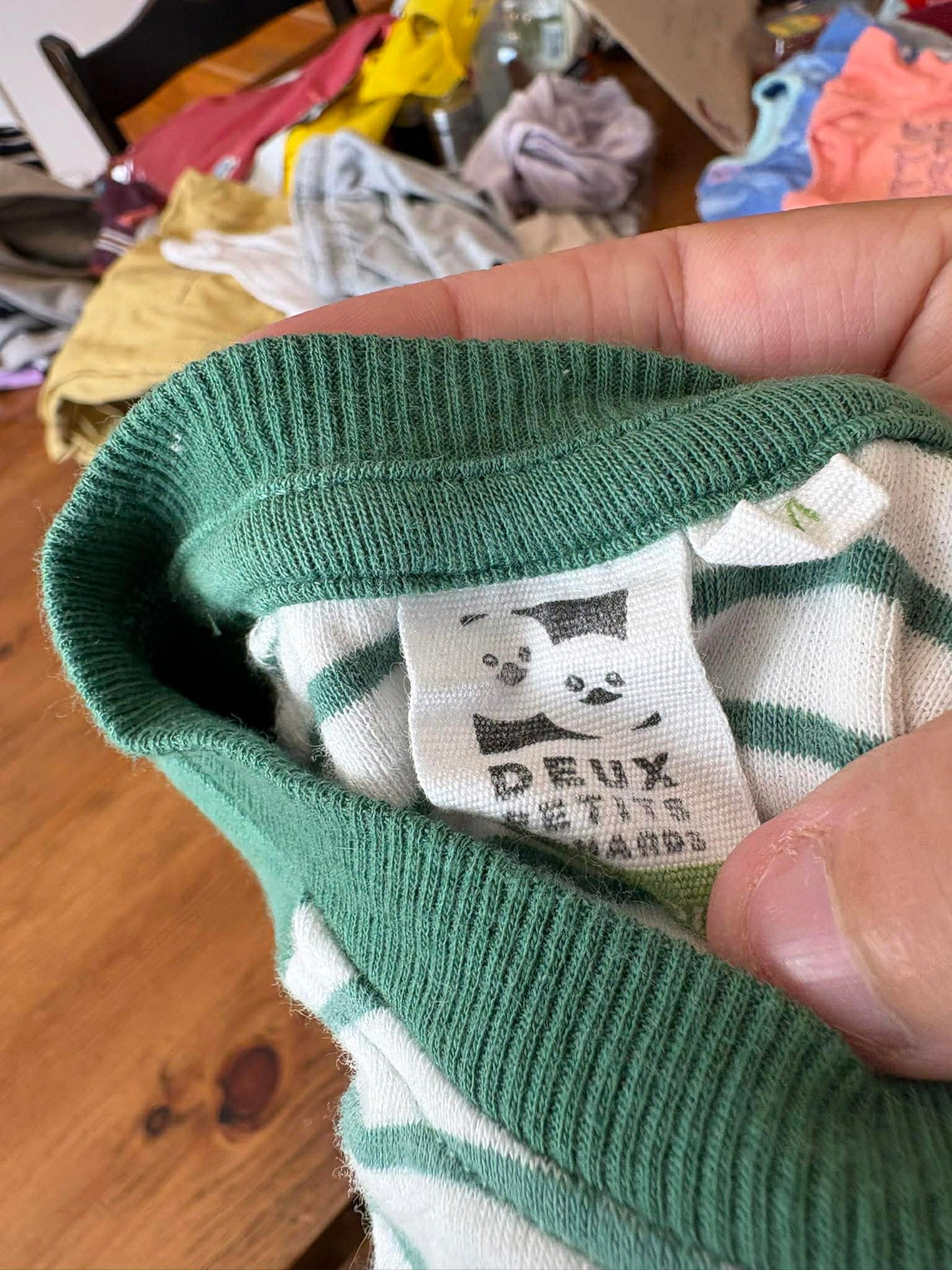 Gilet deux petit canard bio 3 mois état neuf