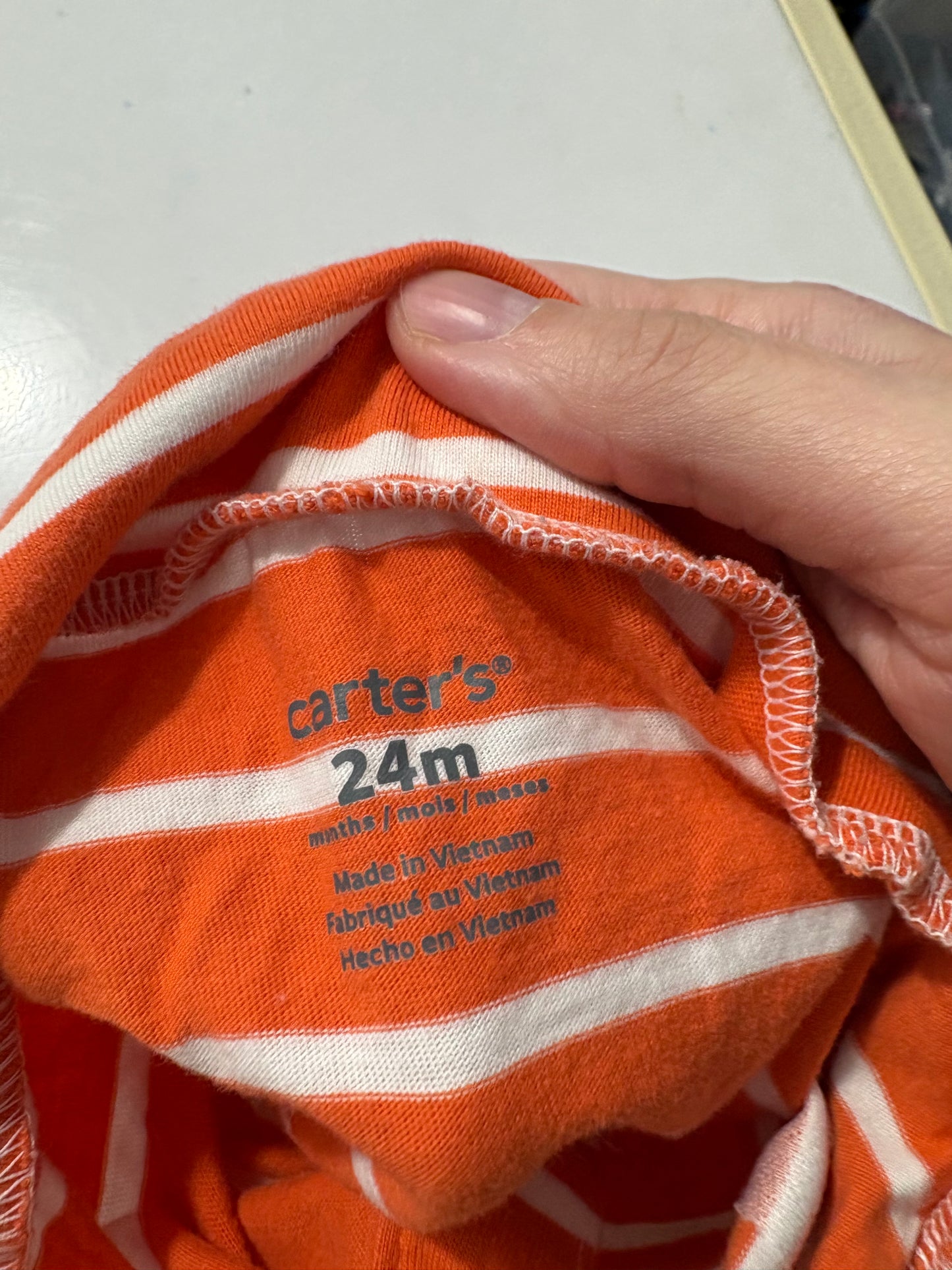 T-shirt carter’s 24 mois