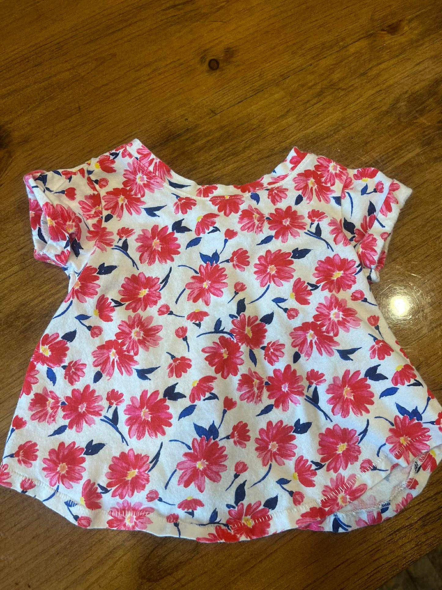 T-shirt old navy 12-18 mois