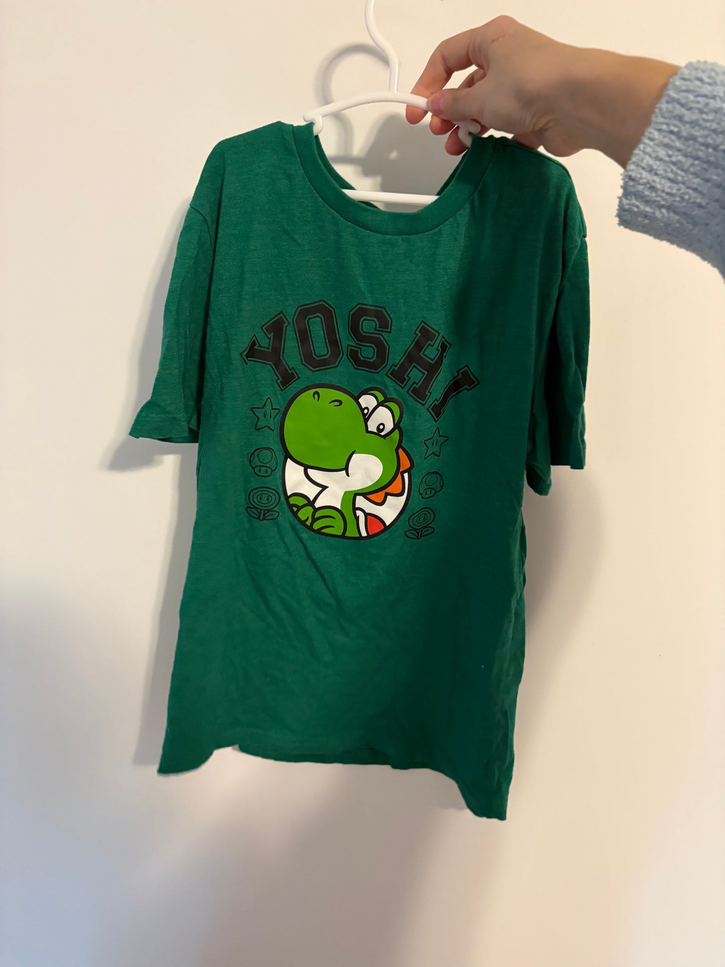 t-shirt super mario 10-12 ans état neuf