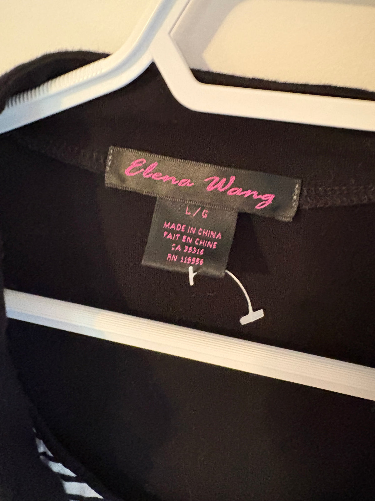 Haut Elona Wong large état neuf