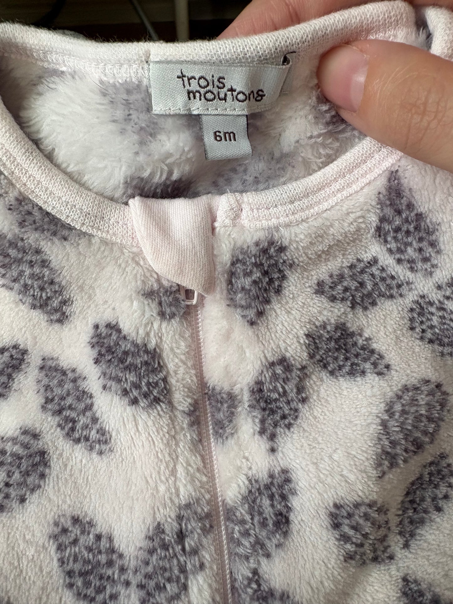 Pyjamam chaud trois moutons 6 mois