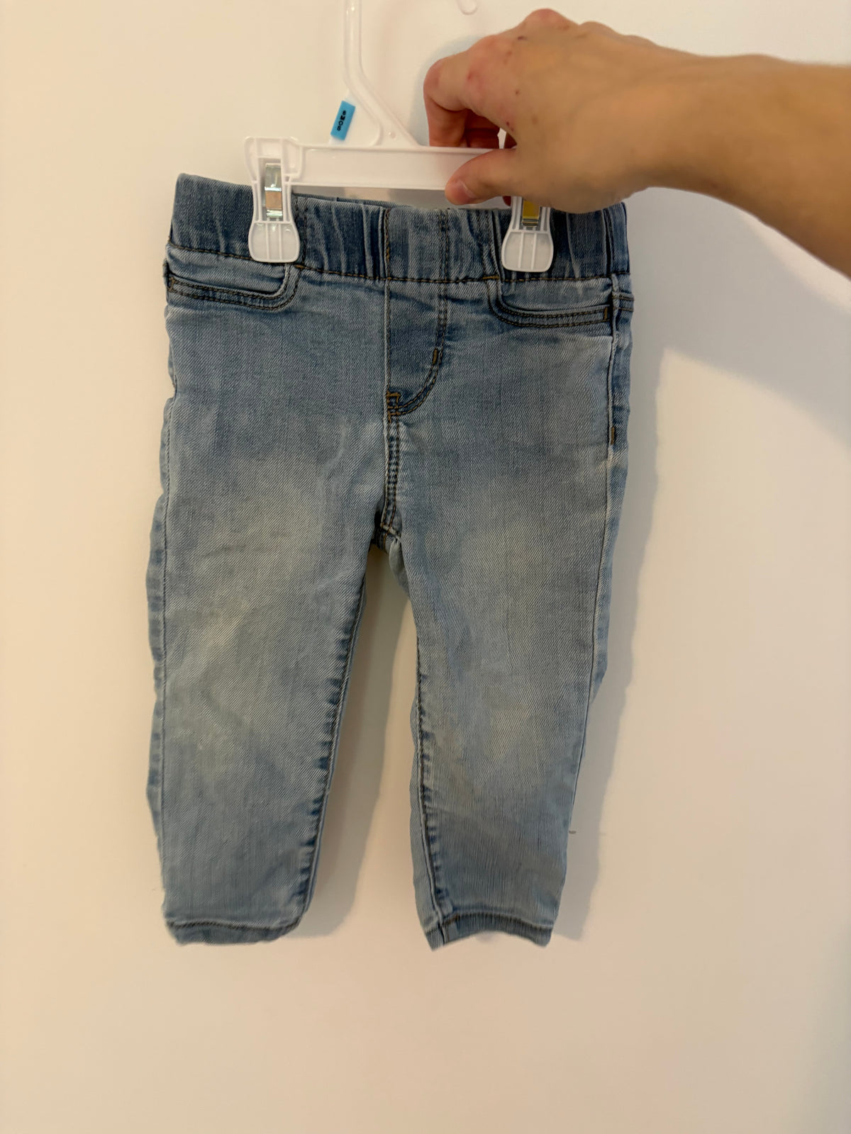 Pantalon jegging oskosh 18 mois(comh)