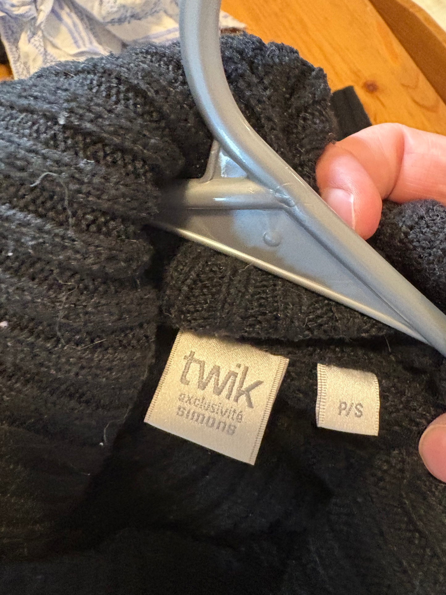 pull twik small