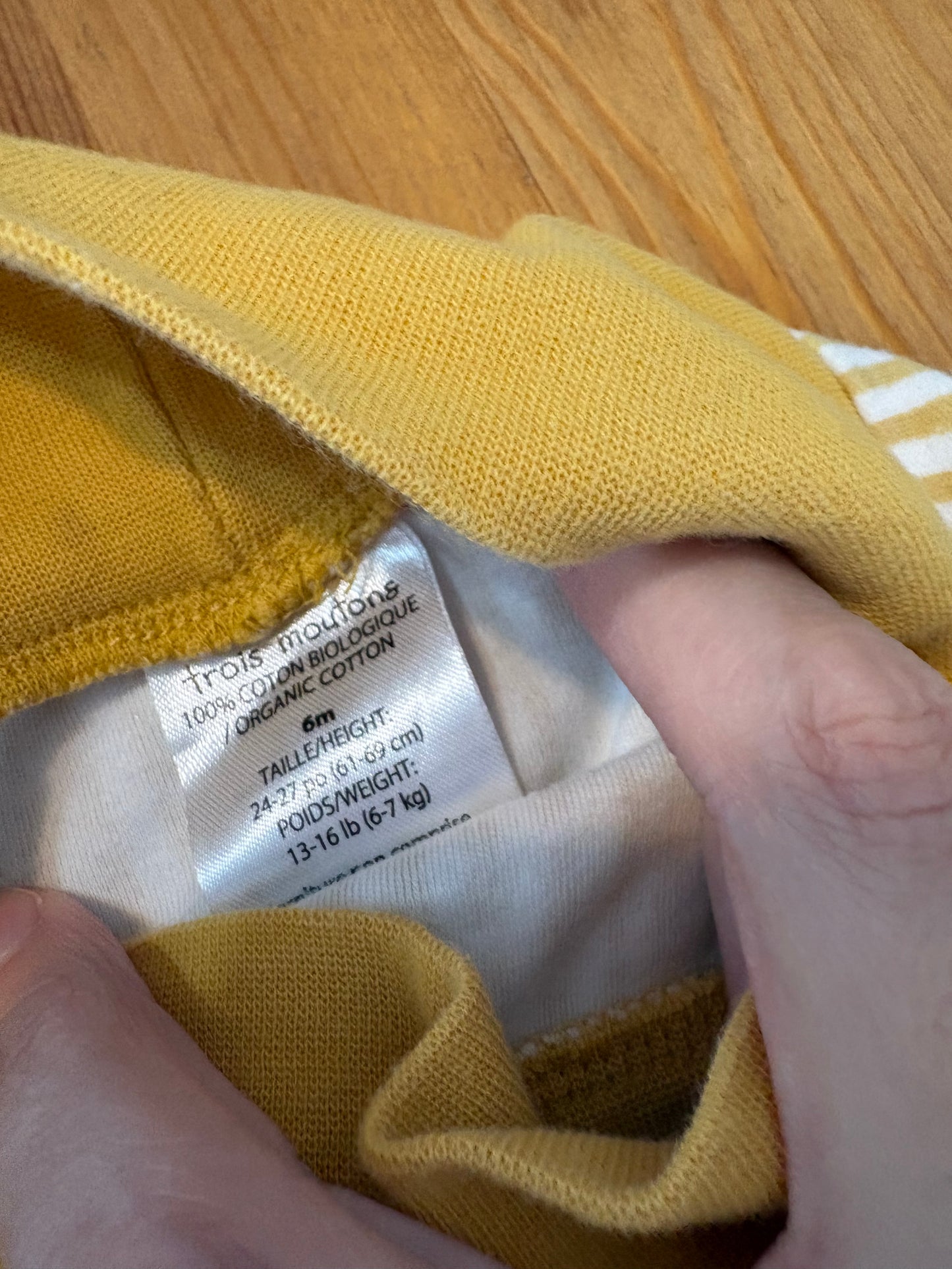 Ensemble trois mouton 6 mois état neuf