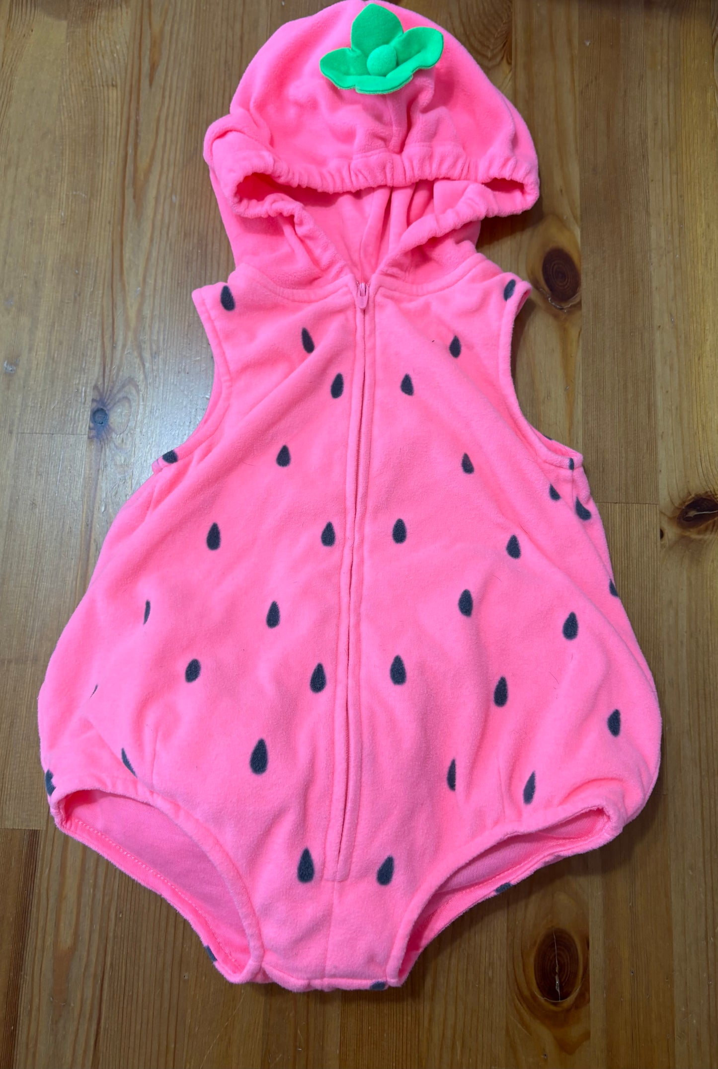 costume fraise 😍 carter’s 18 mois neuf