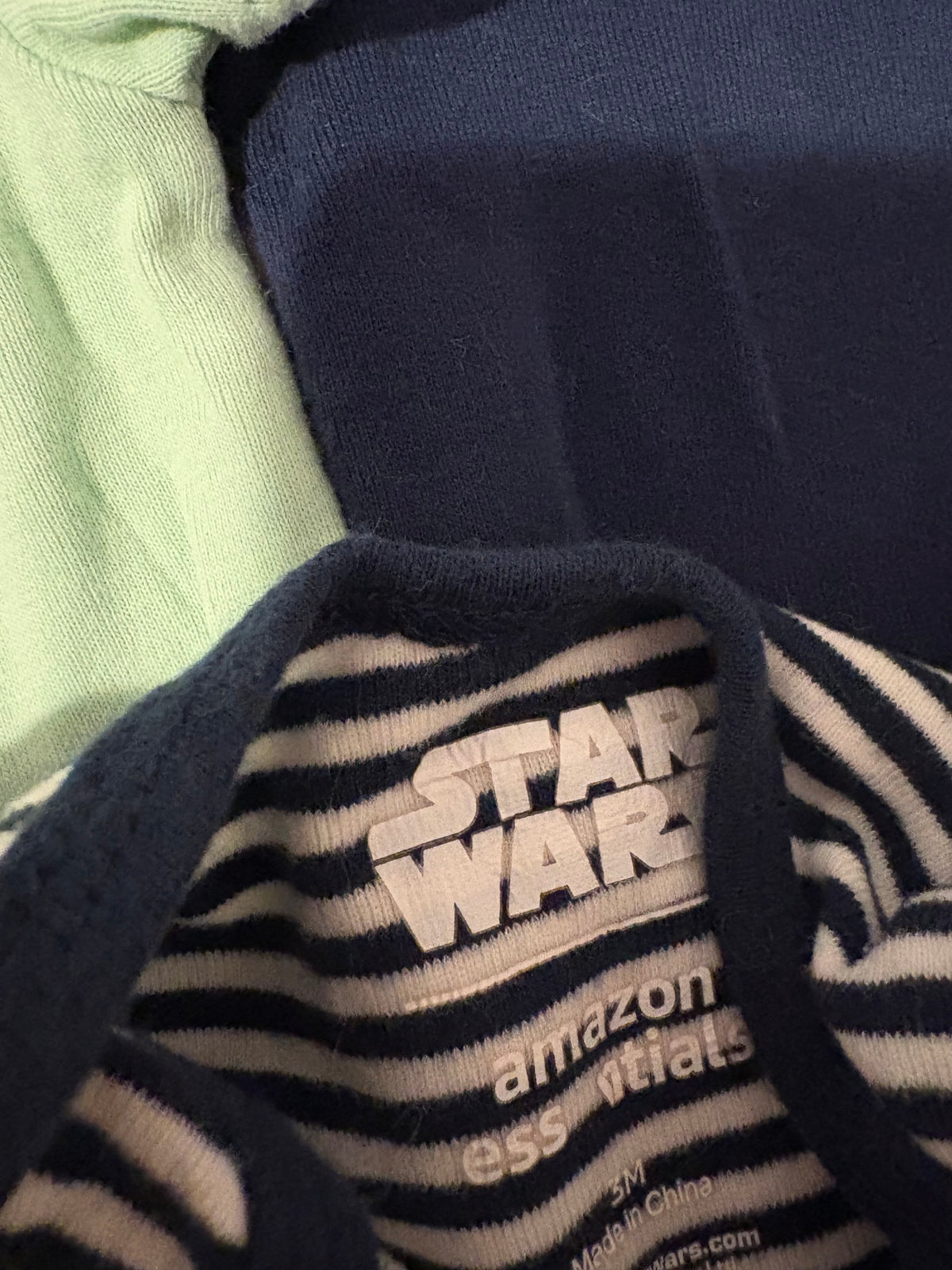 Ensemble 3 cache-couche star wars 3 mois état neuf