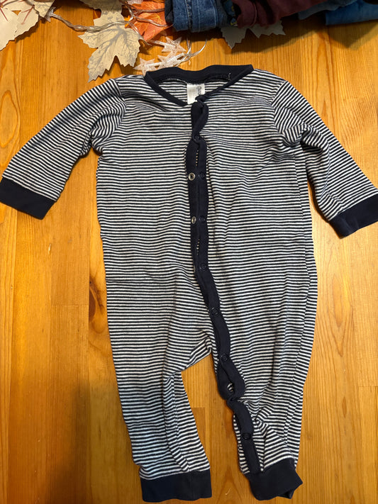 Pyjama h&m 6-9 mois