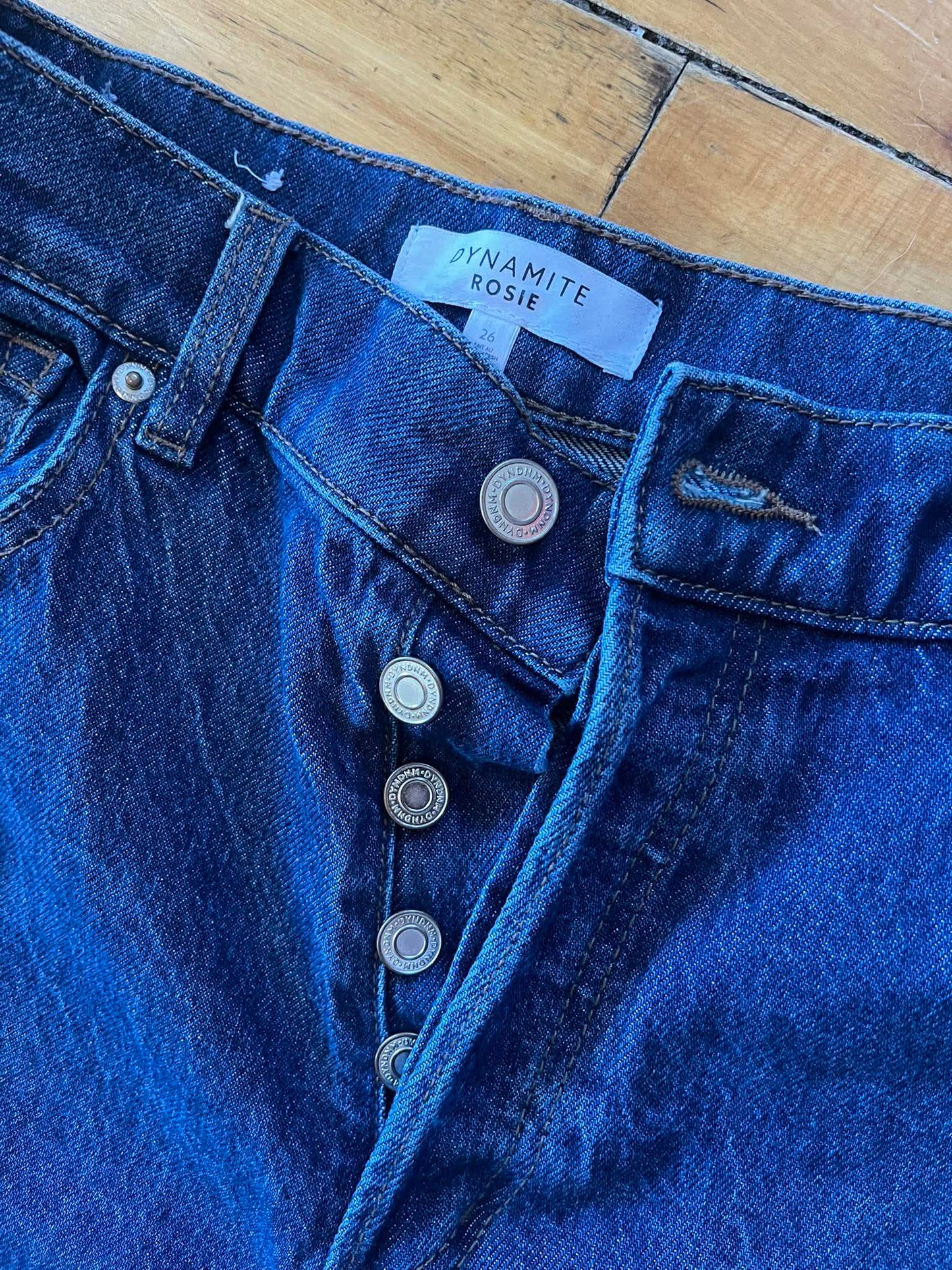 Jeans dynamite rose taille haute 26