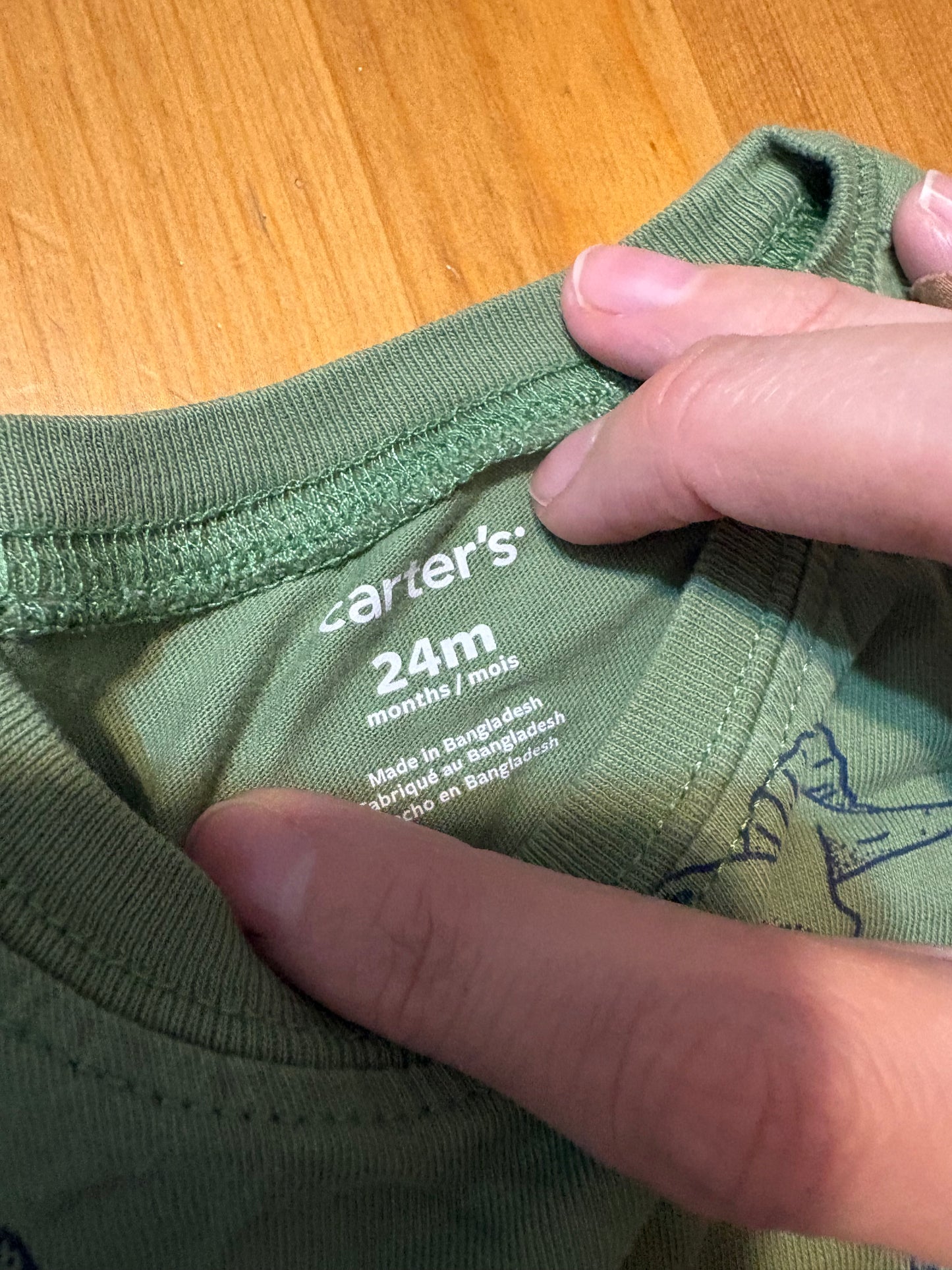 T-shirt carter’s 24 mois
