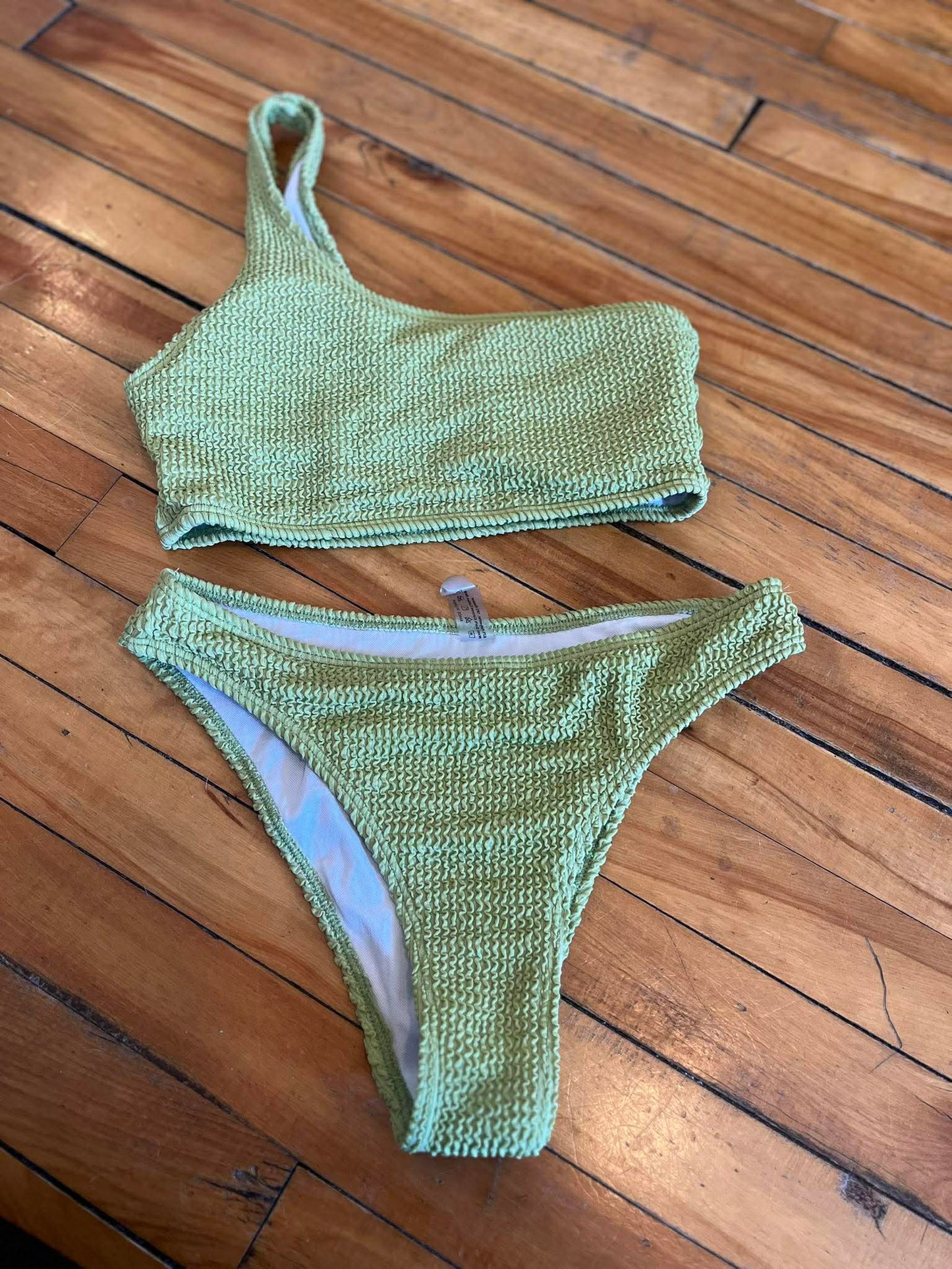 Costume de bain small neuf
