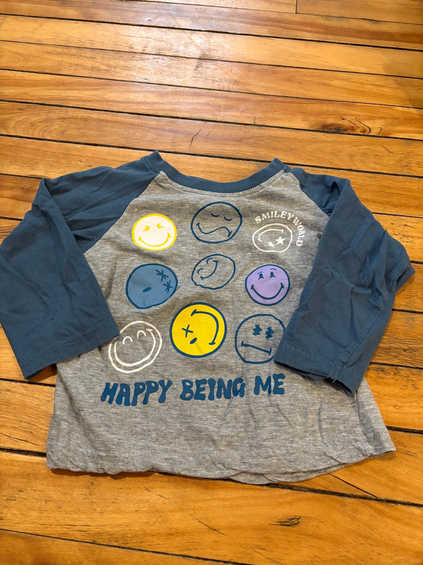 Chandail smiley world 4T