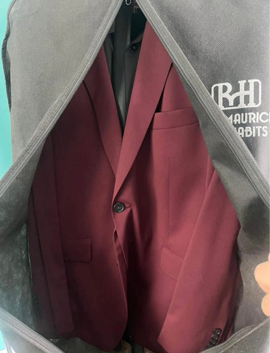 Magnifique habit valeur de 550$ taille 36