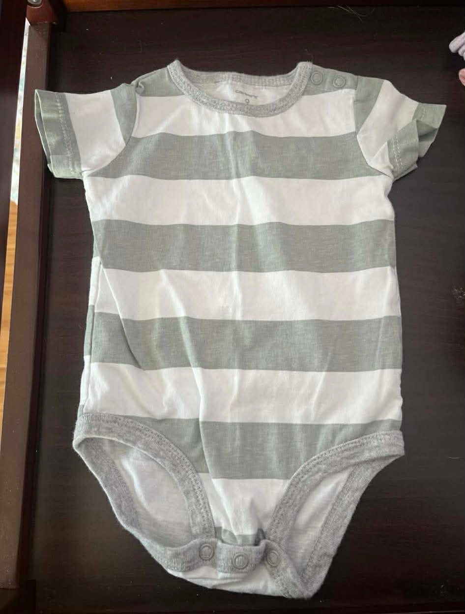 Cache-couche carter’s 9 mois