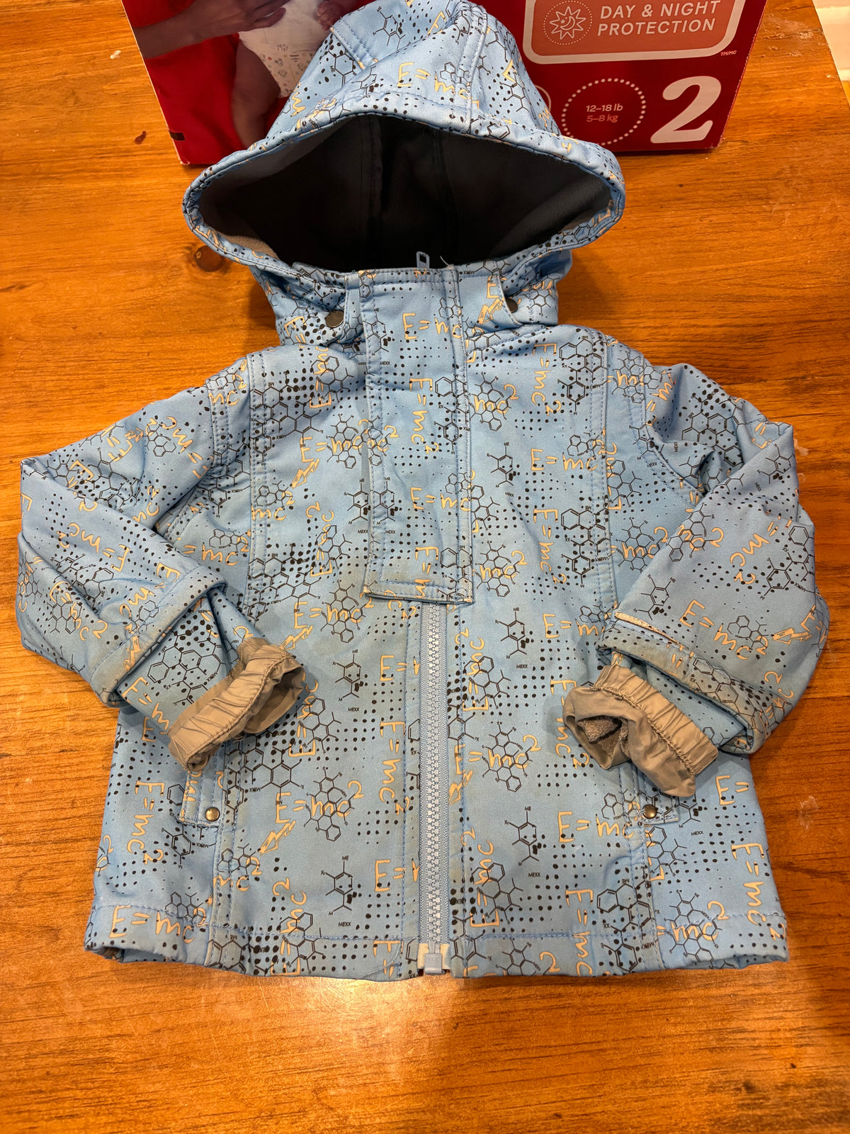 Manteau Mexx 12-18 mois (cmb) A donner