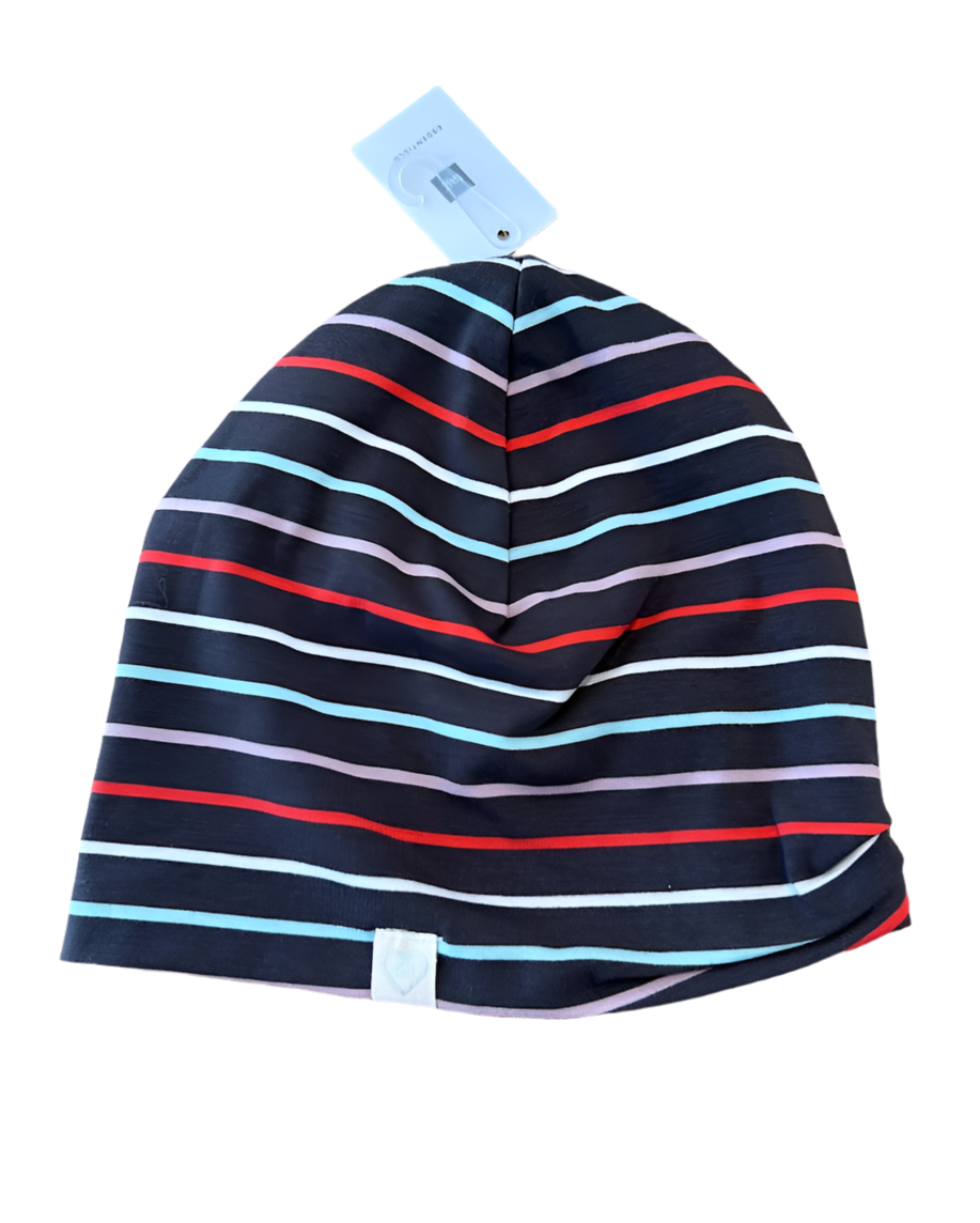 tuque tag neuf avec étiquette * 3-5 T valeur 14$ chez l’aubainerie