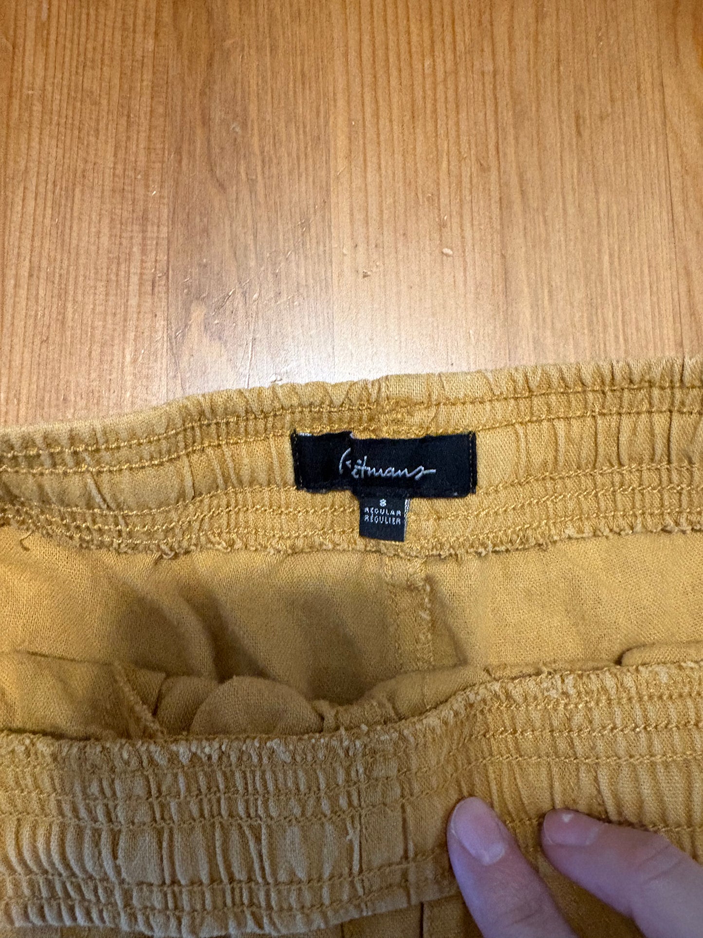 Short reitman taille 8 large environ