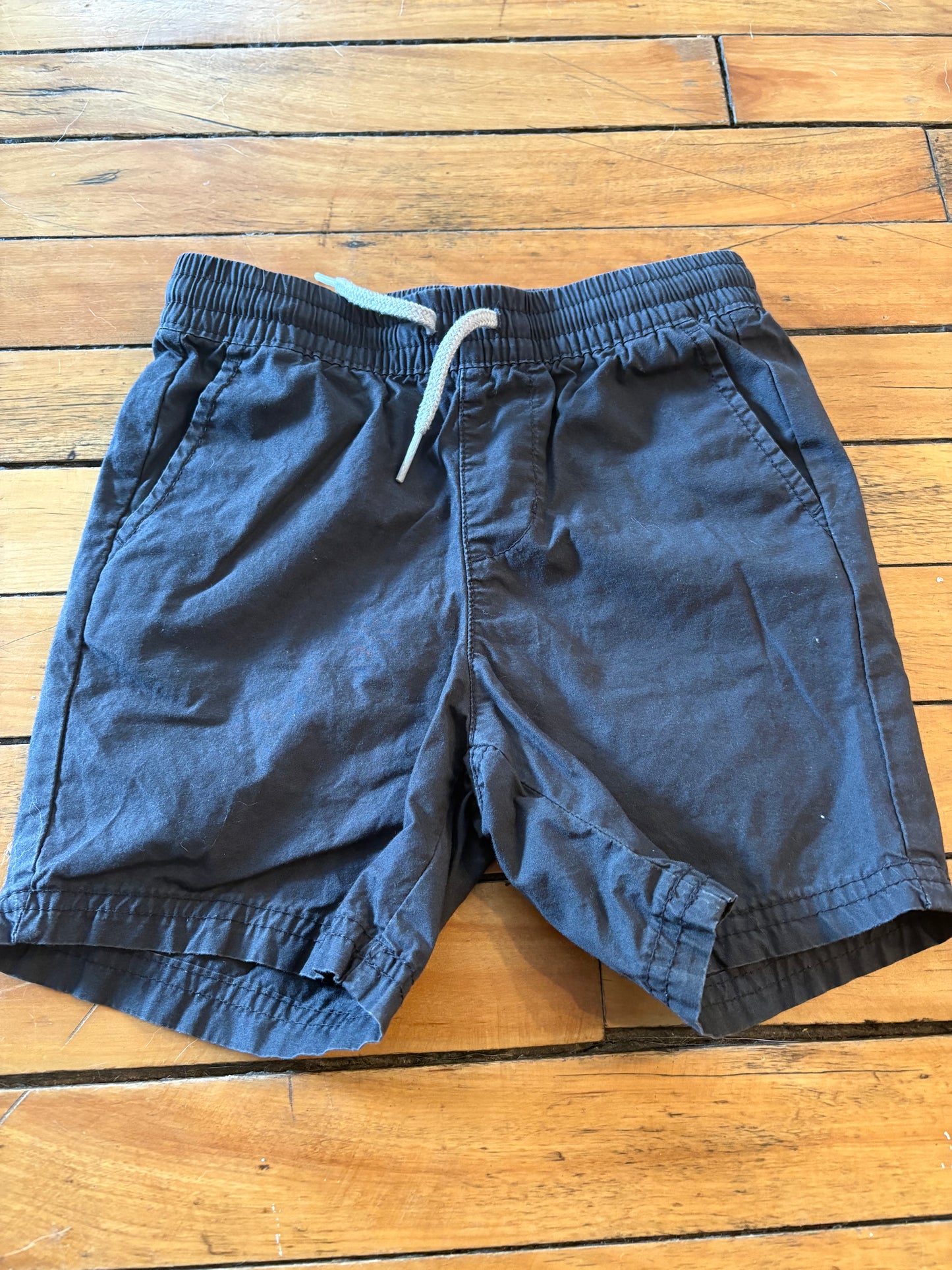 Short Old navy 3T (cmb)