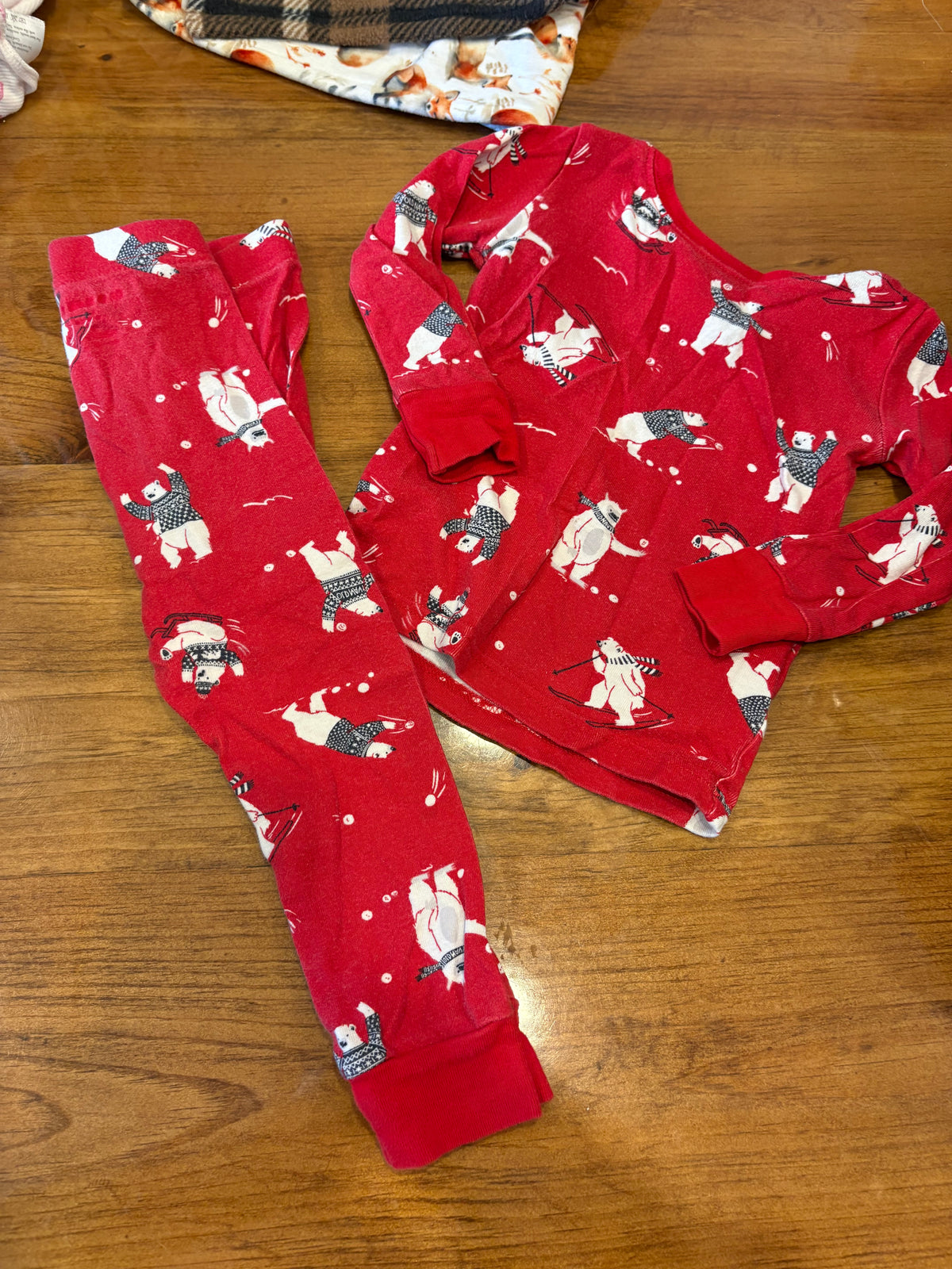 Ensemble Old navy 2T (cmb)