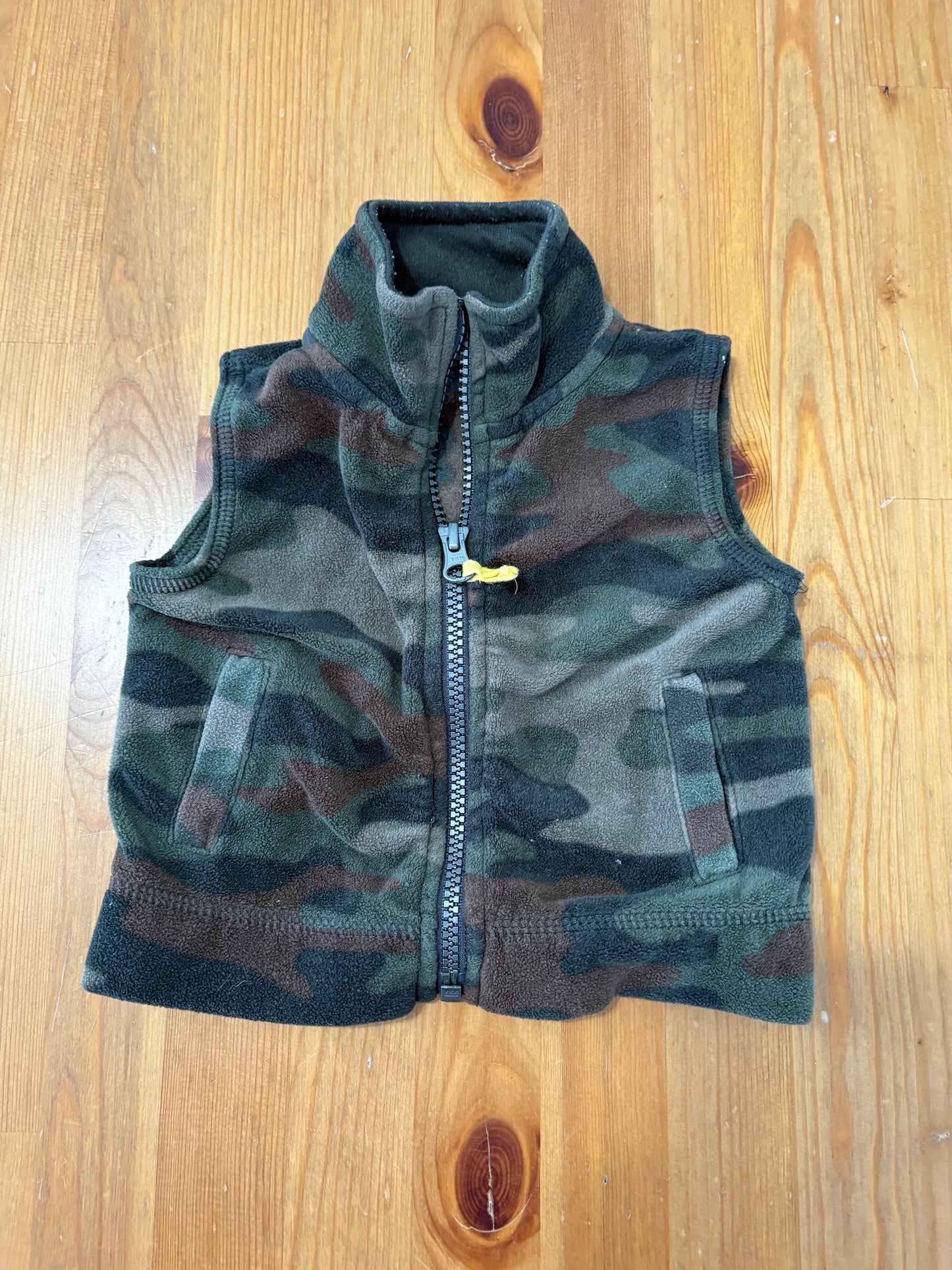 Veste sans manche carter’s 6 mois